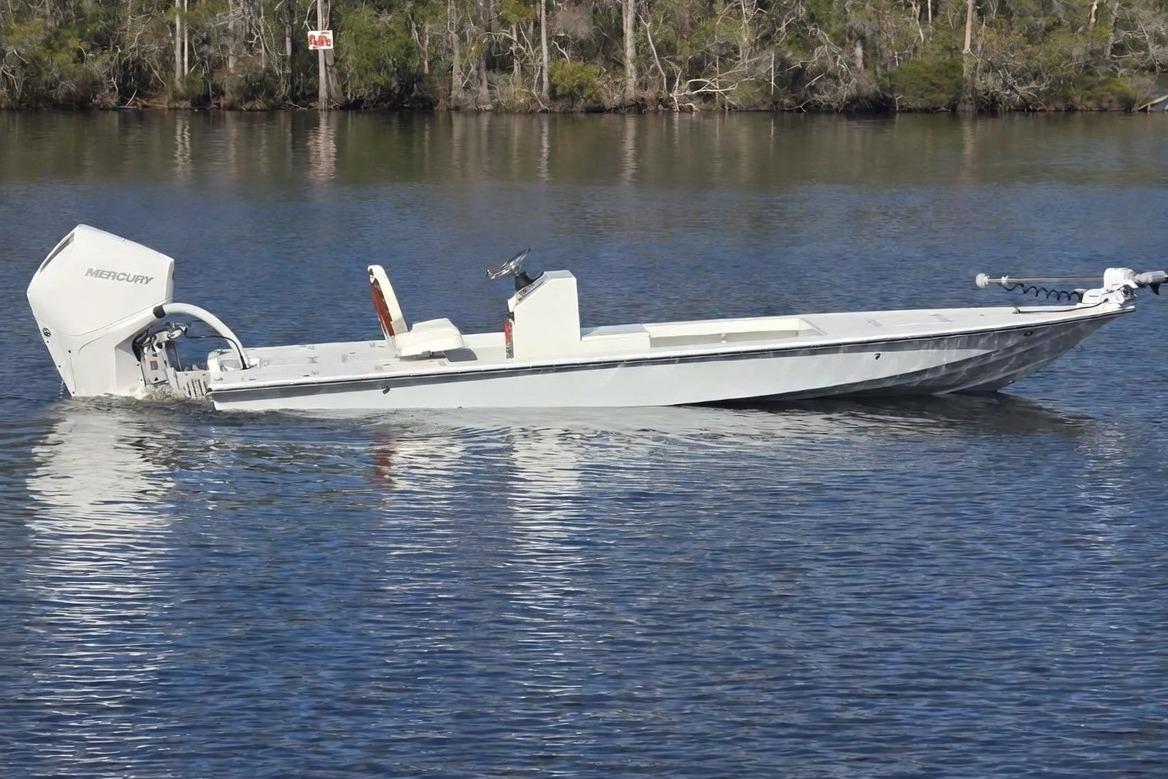 1988 Lake & Bay Boca Grande 20