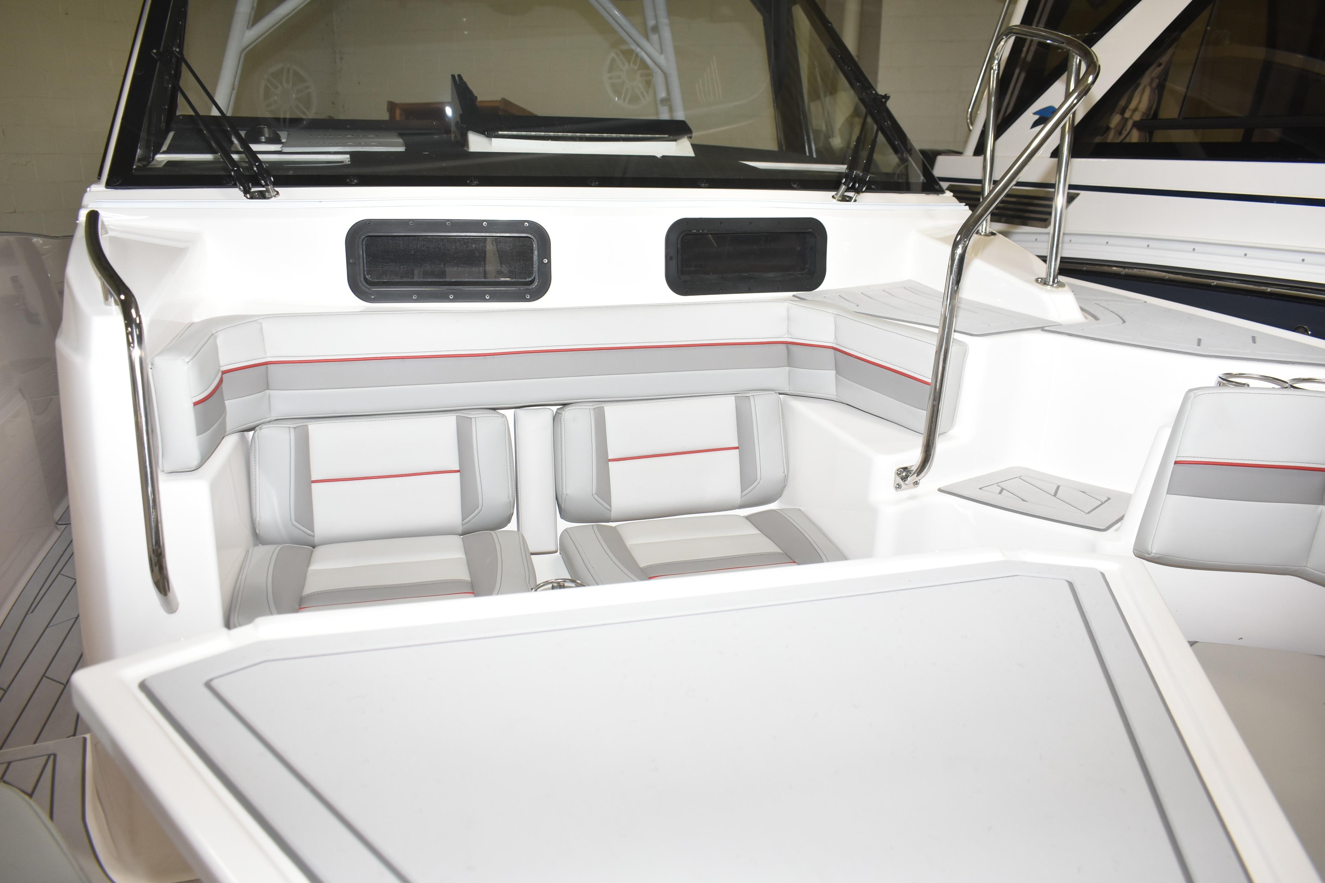 2025 Solara S-310 CW boat interior with sleek seating and modern design.