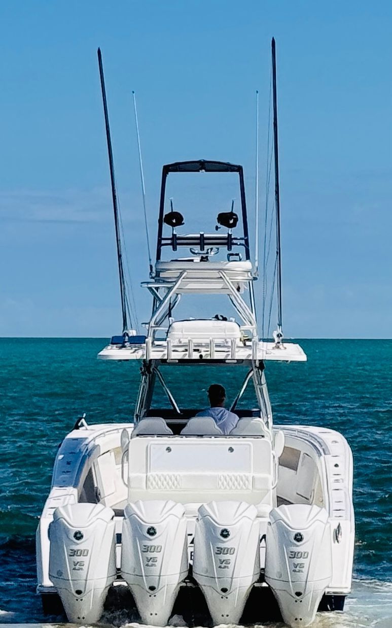 2013 Invincible 42 Open Fisherman - 3