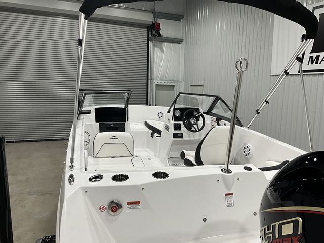 2026 Stingray 172 DC - 7