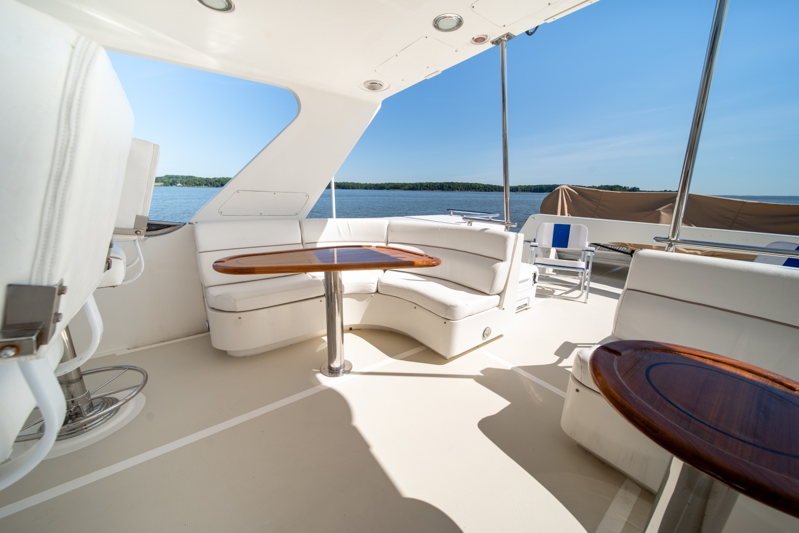 2003 Marlow Explorer 65C - Image 29