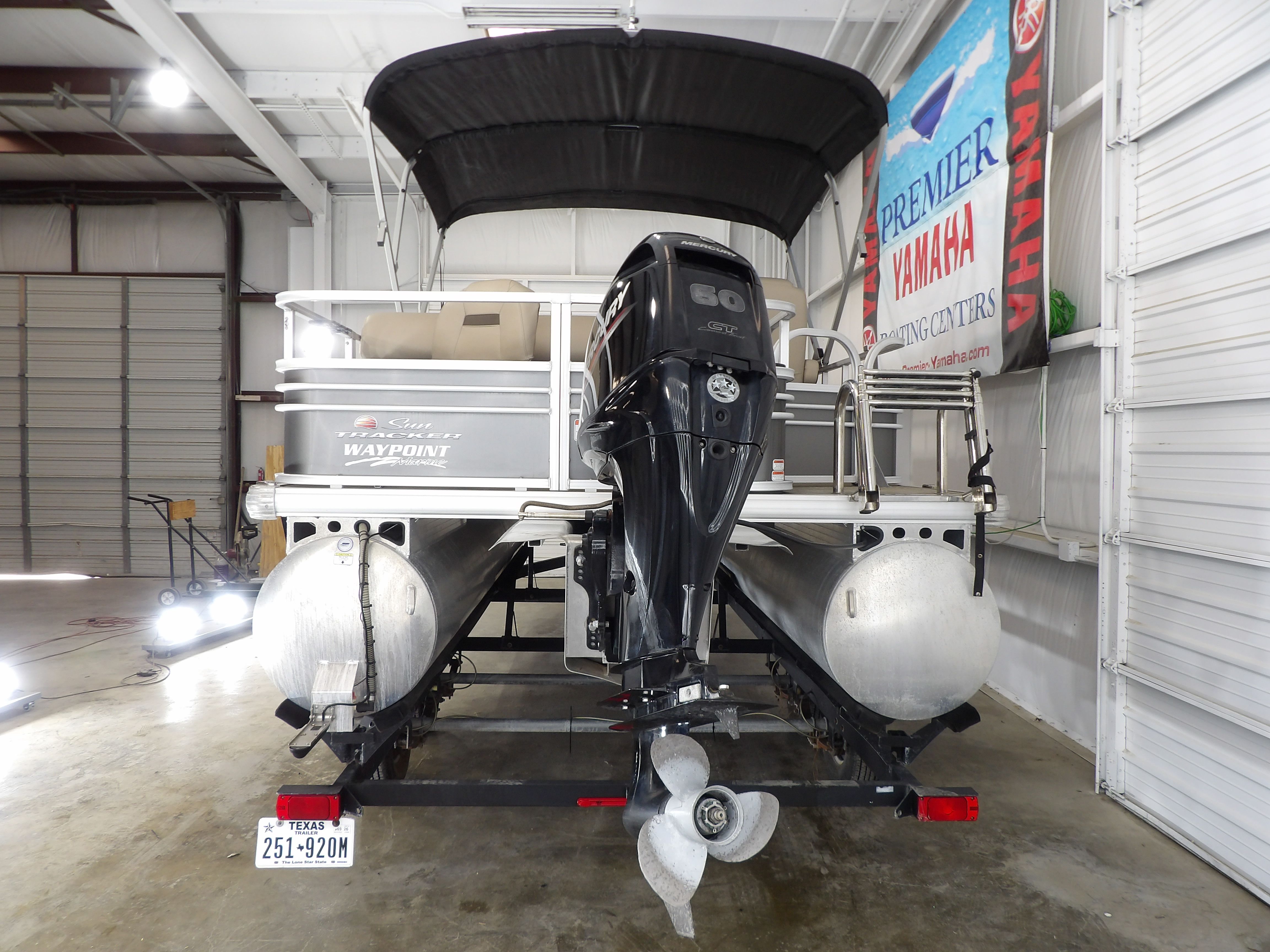 2023 Sun Tracker FB20DLX - 9
