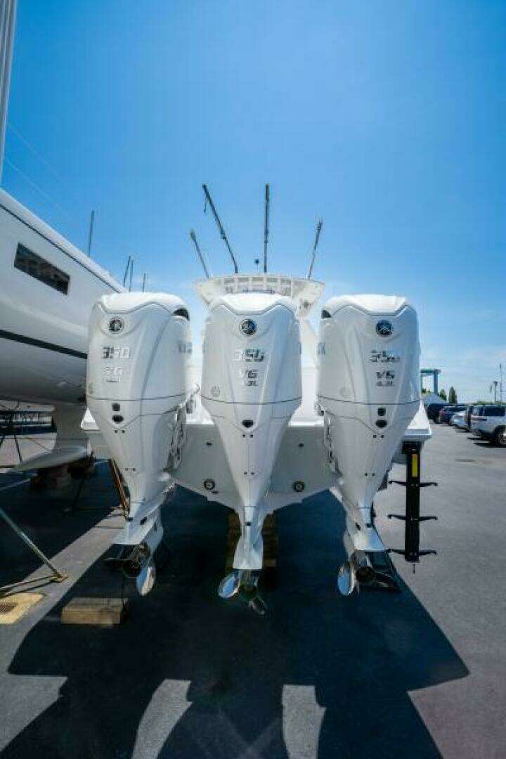 2027 Jupiter 340LS - Image 25