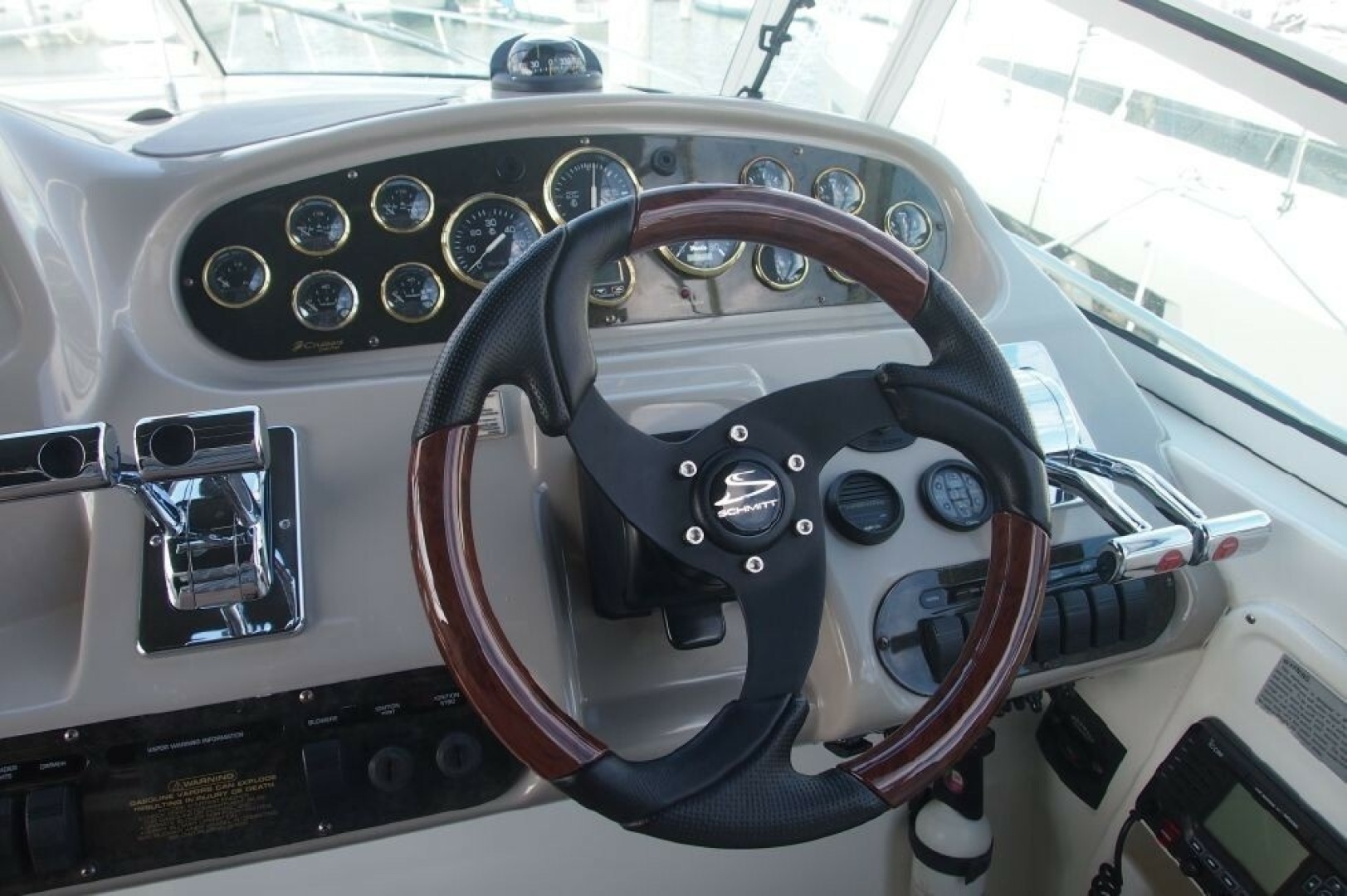 2002 Cruisers Yachts 3572 - Image 6