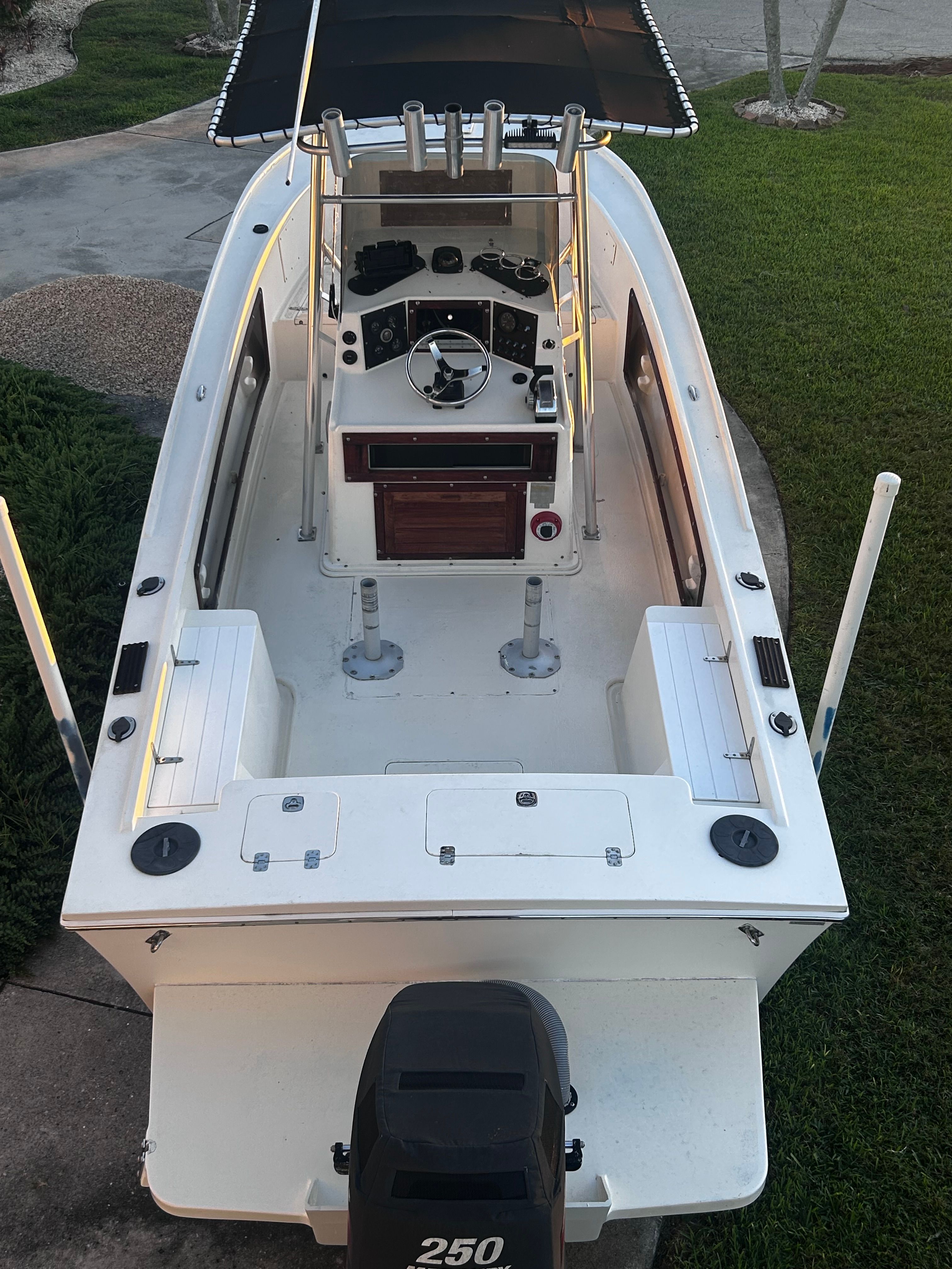 1981 Mako 21 - 3
