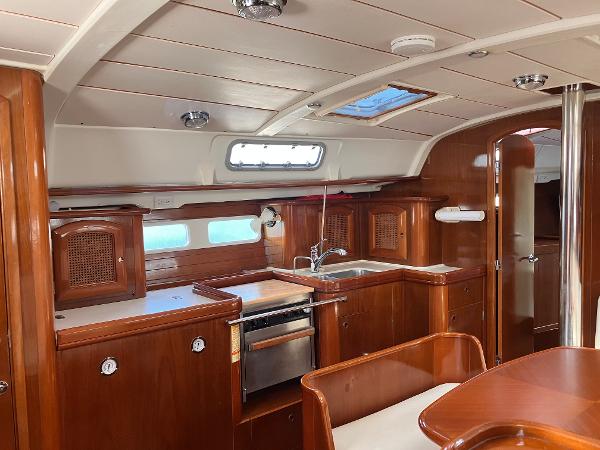 1998 Beneteau America Oceanis 411 - 9