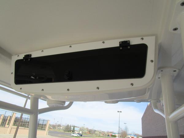 2024 Ranger 2660 Bay boat storage compartment.