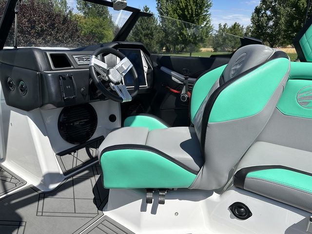 2023 Tigé 20RZX - 36