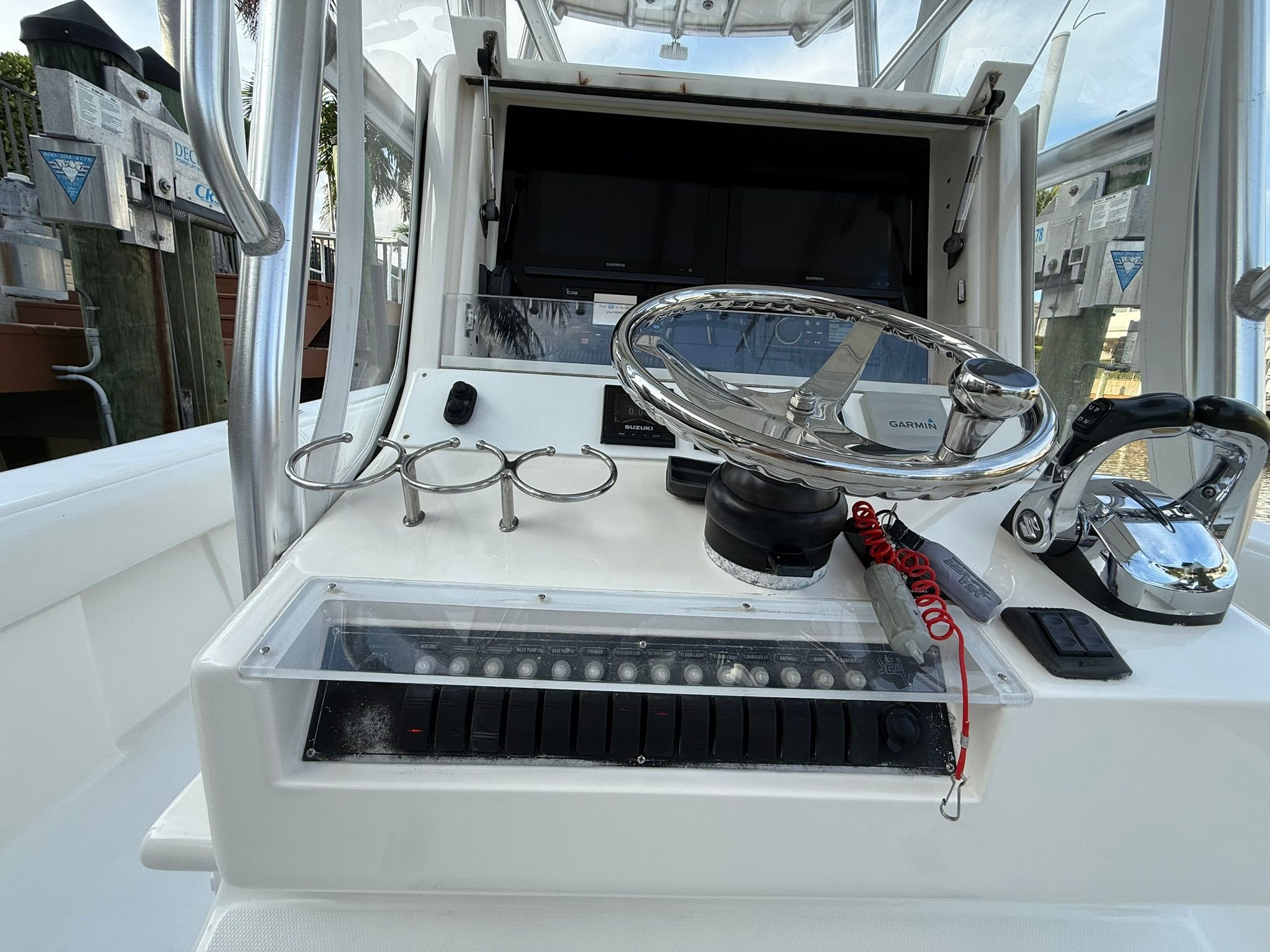 2008 SeaVee 32B - 11