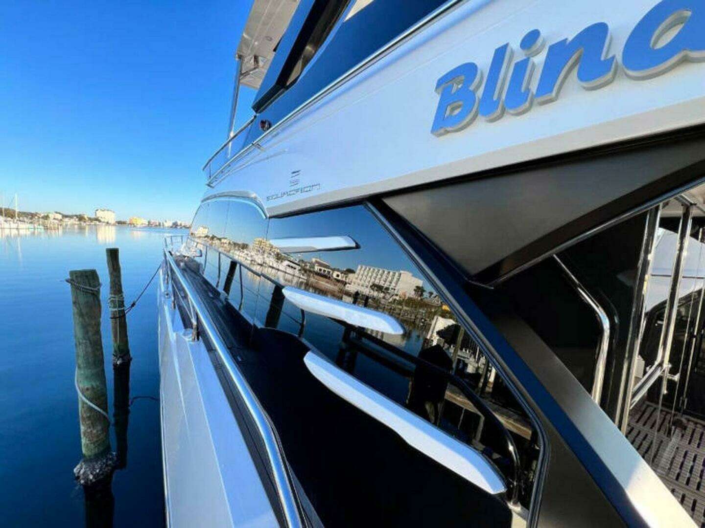 2020 Fairline Squadron - Image 80