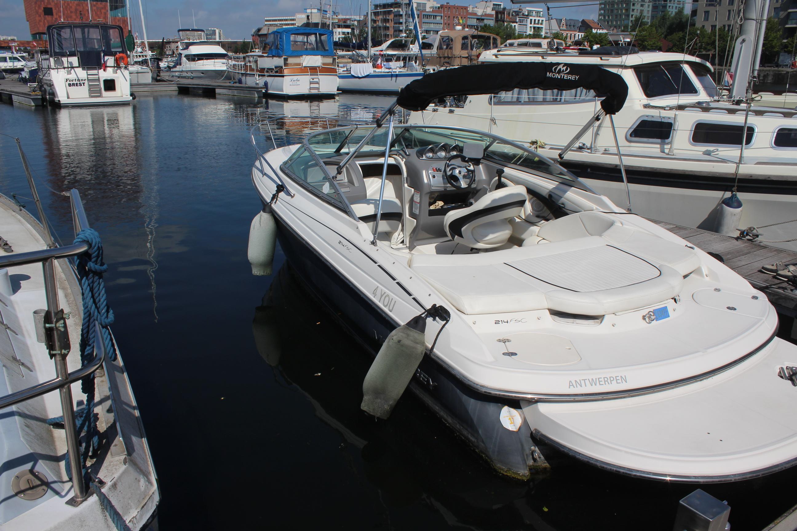 2008 Monterey 214FSC