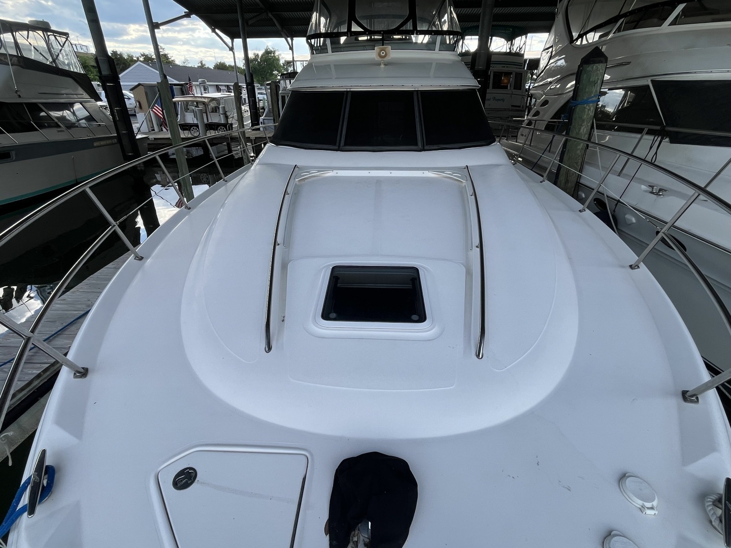 2003 Sea Ray 480 Sedan Bridge - Image 21