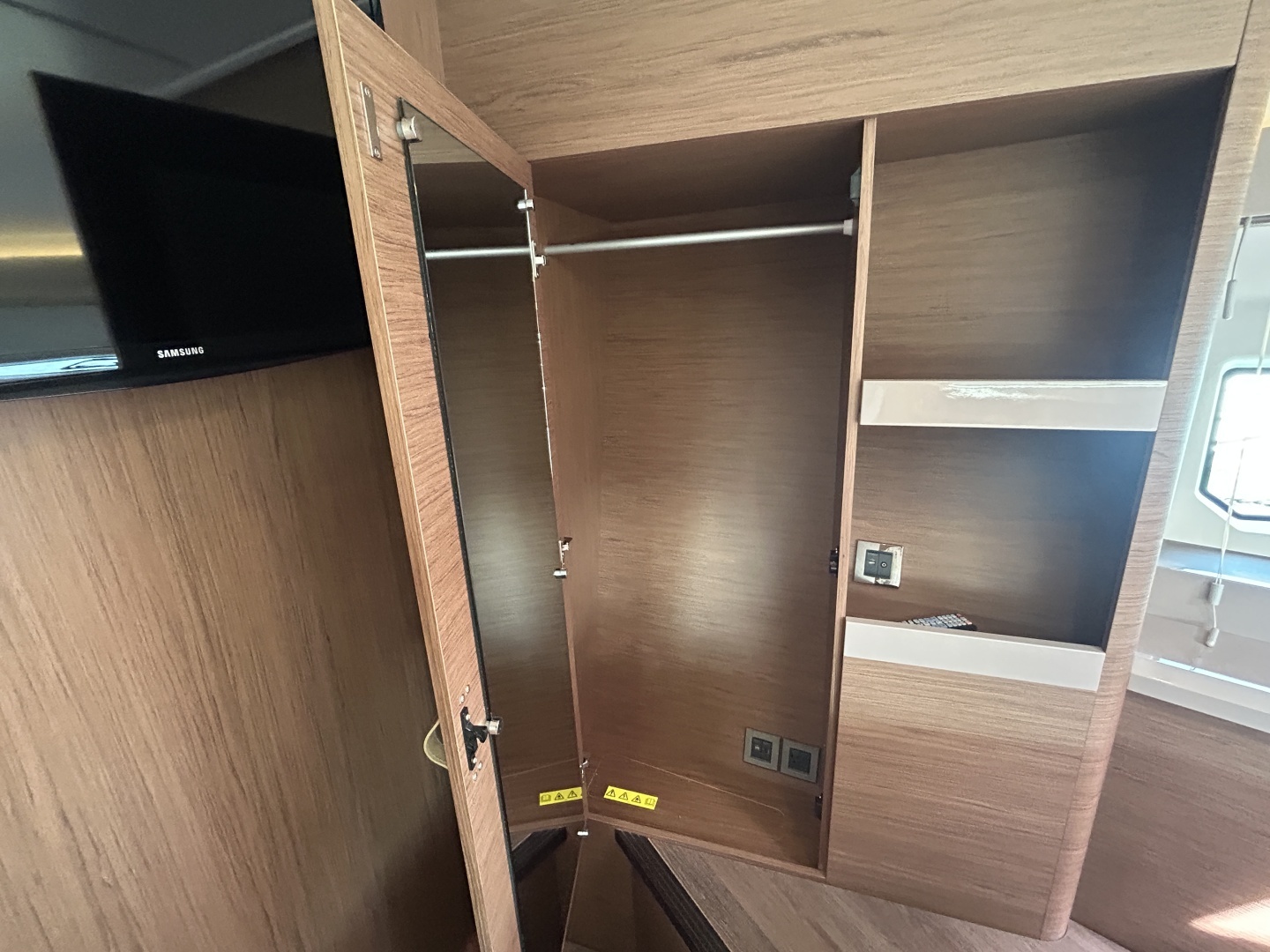 2018 Beneteau 50 GRAN TURISMO - Image 30