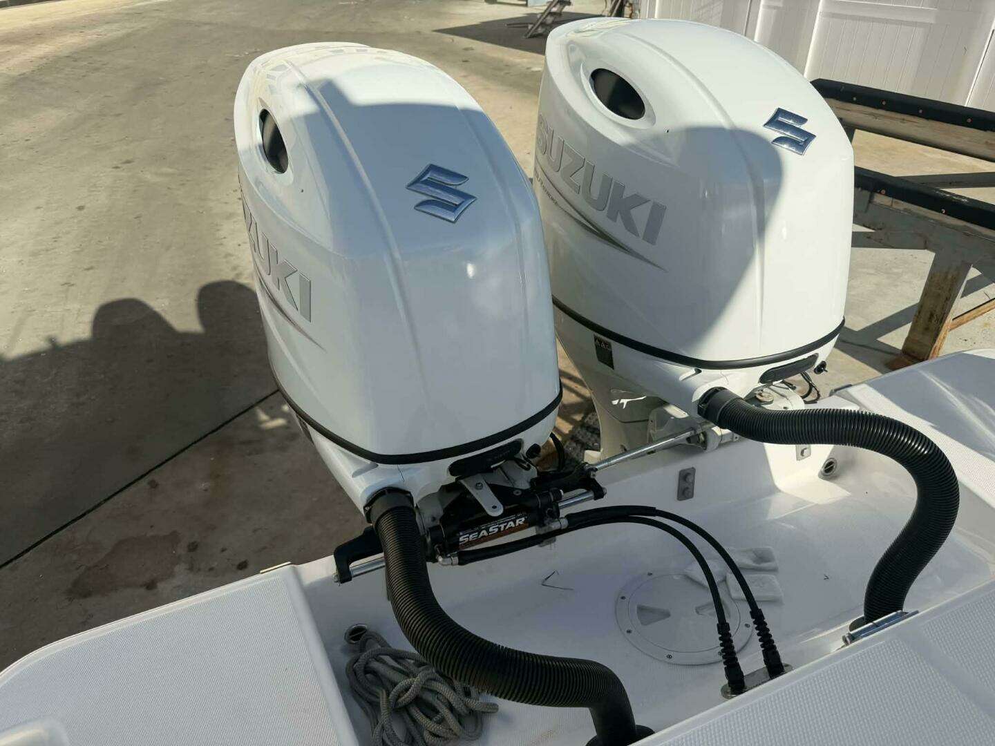 2021 Aquasport 2500 Center Console - Image 43