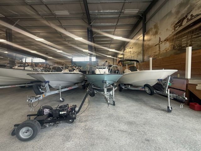 2025 Boston Whaler 150 Montauk - 5