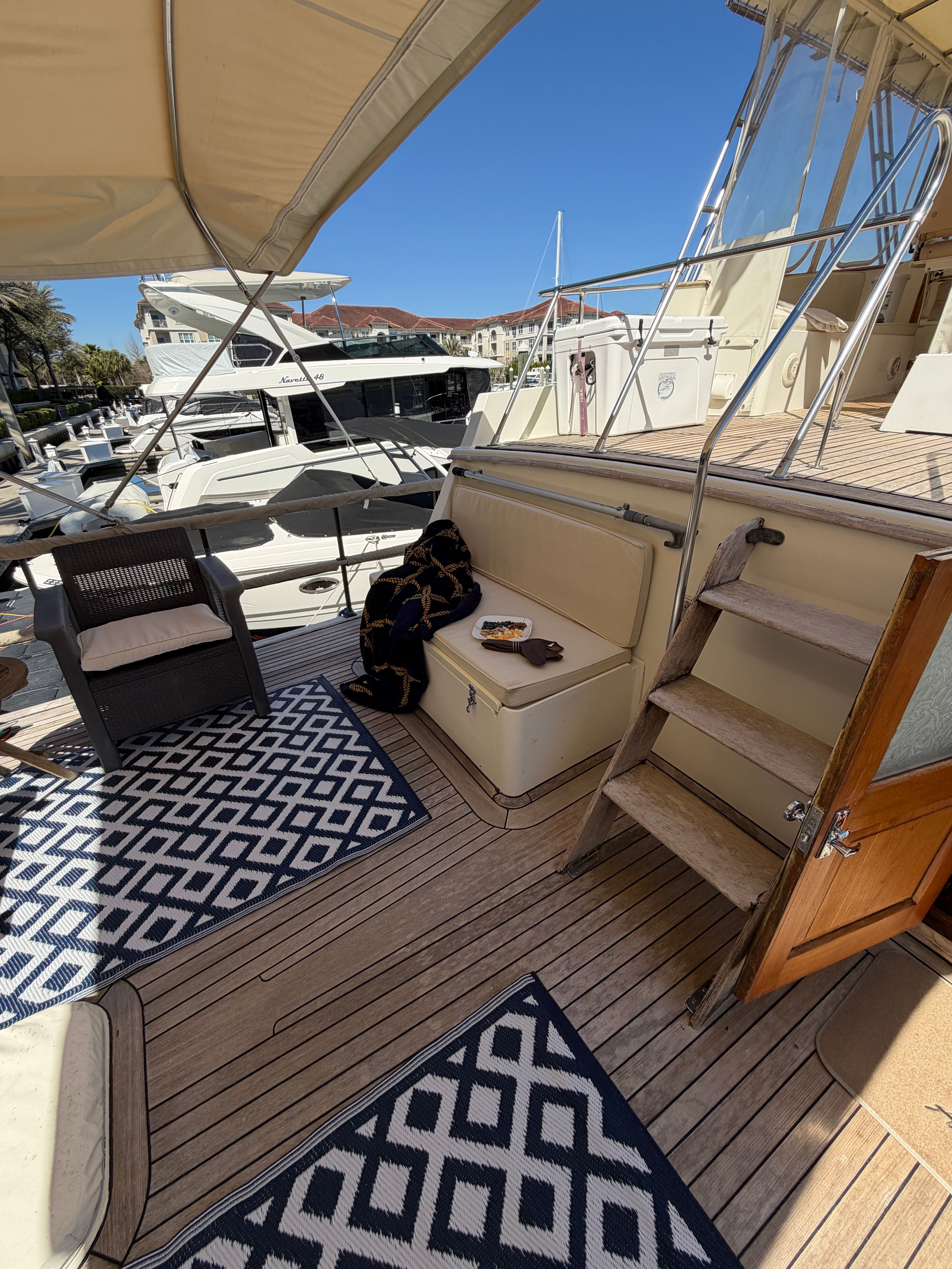 1983 Island Gypsy 44 Flush Deck - 120