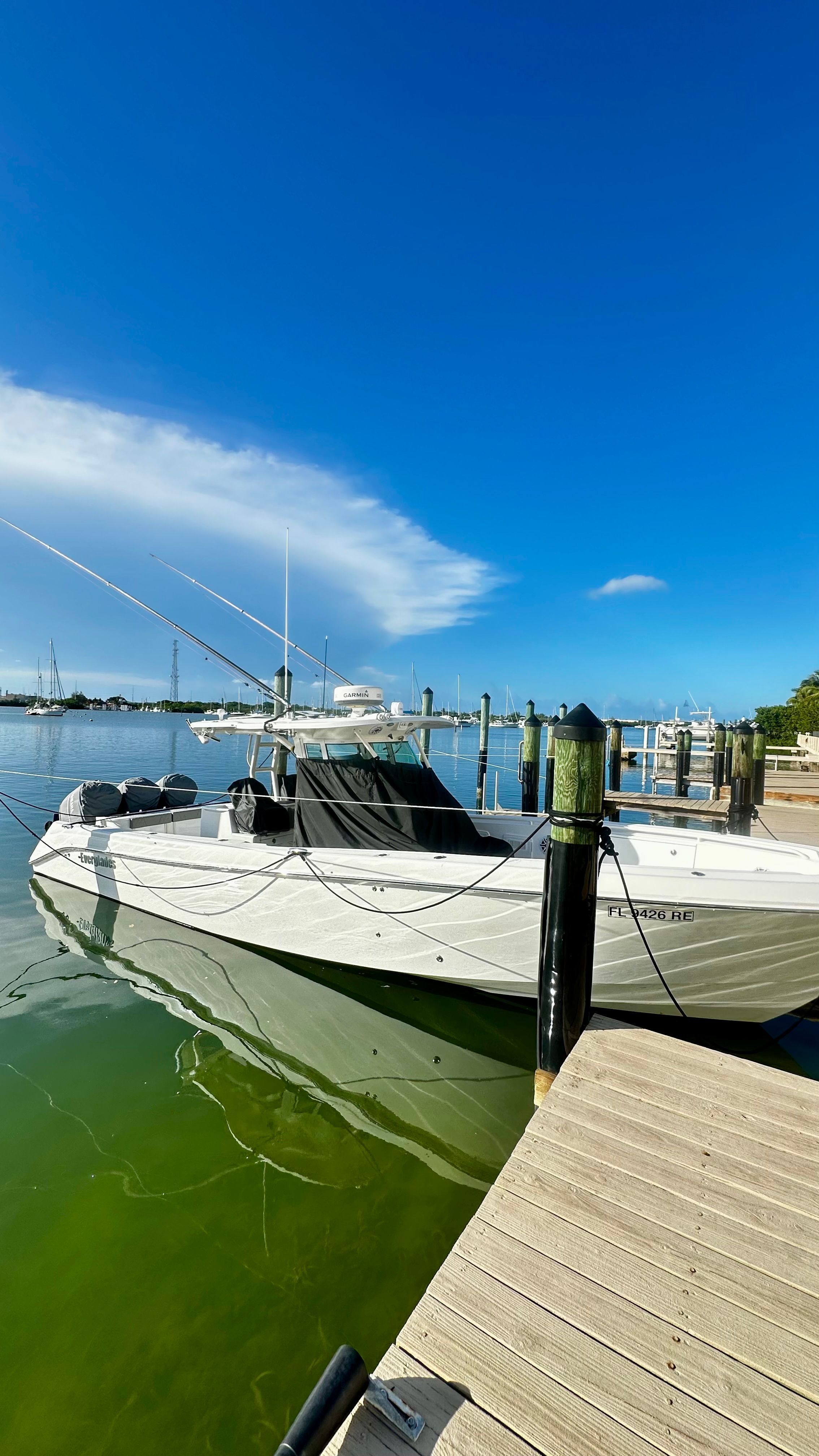 2009 Everglades 365 Center Console - 120