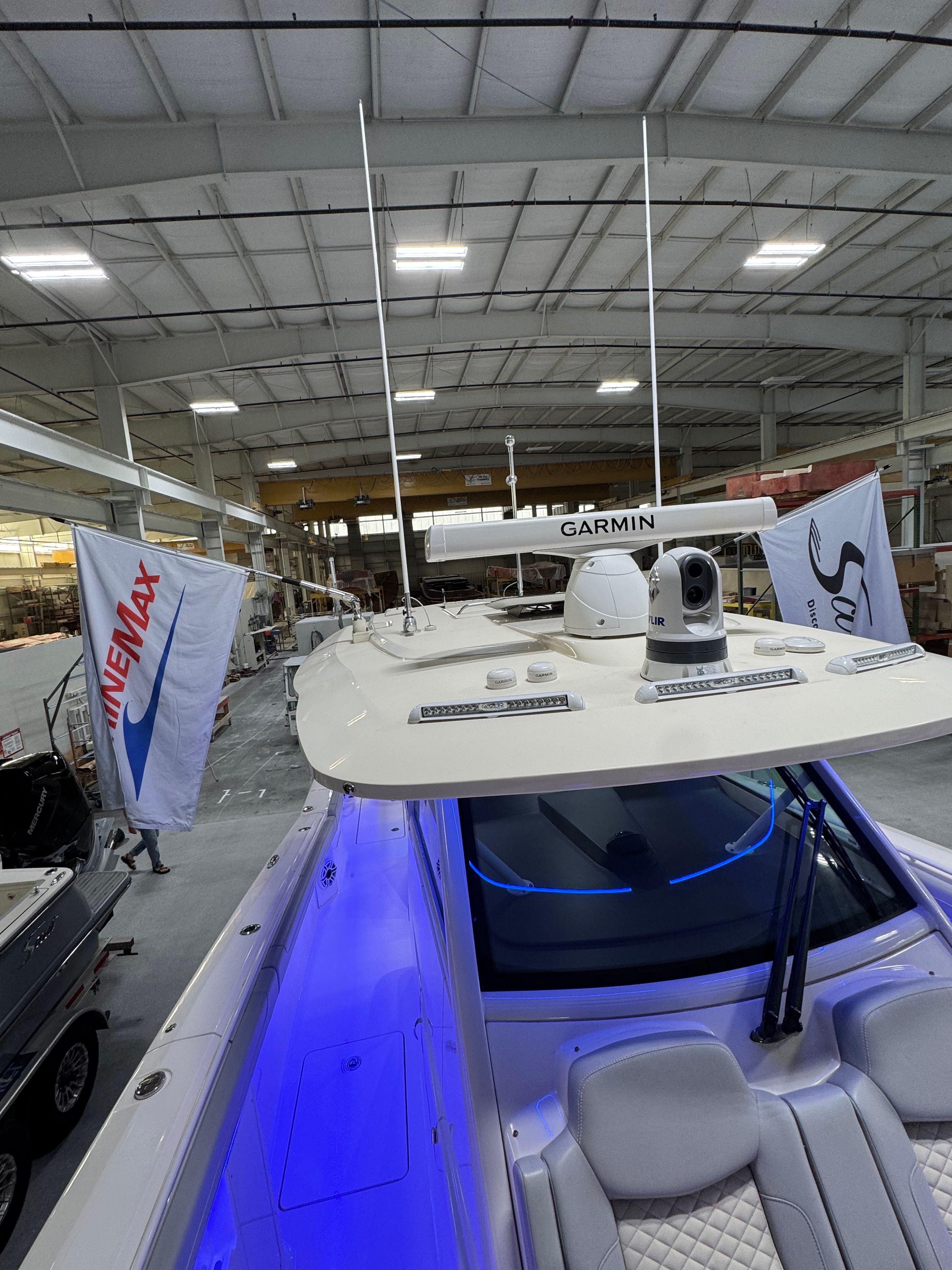 2025 Scout 400 LXF - 15