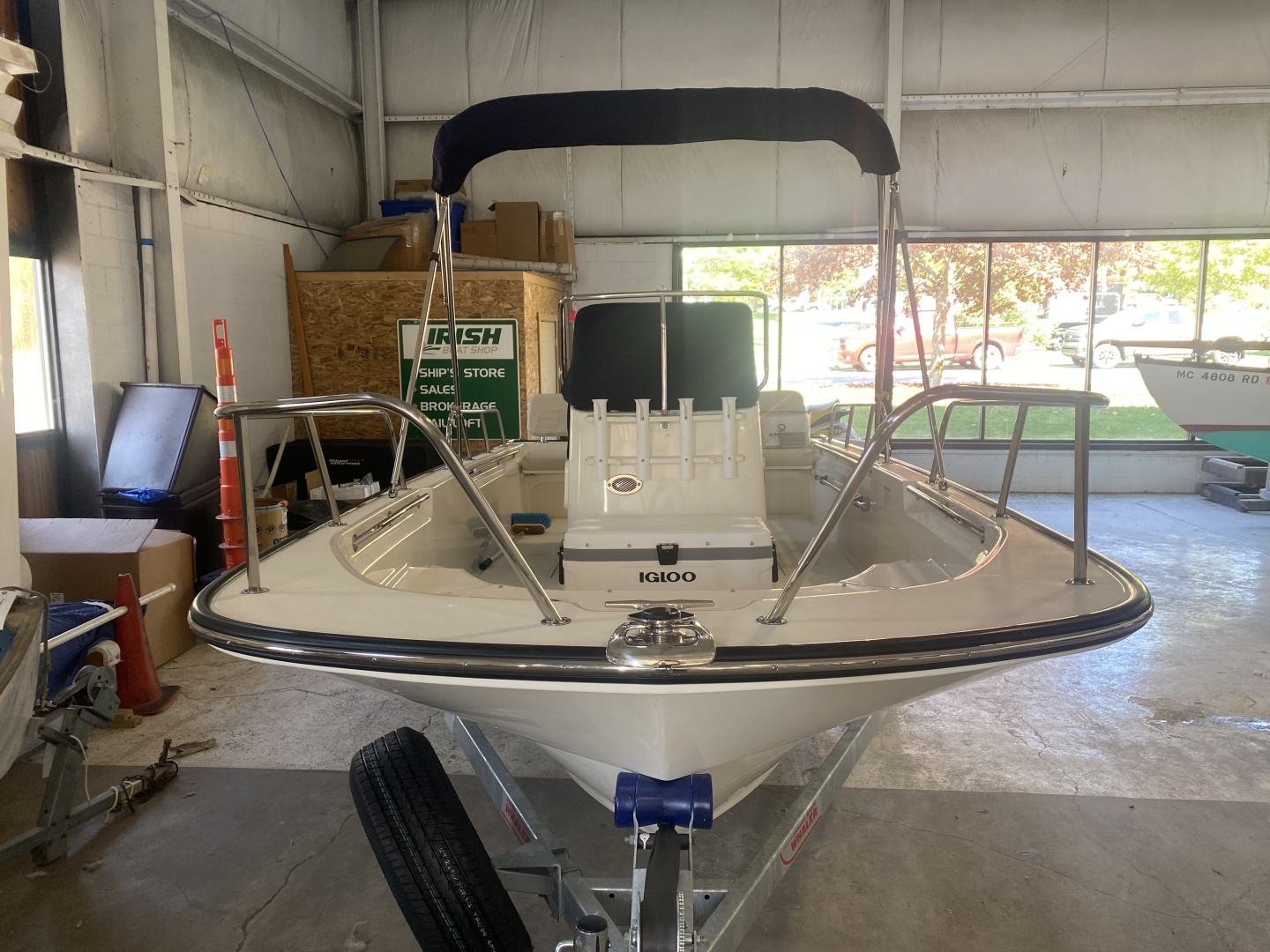 2025 Boston Whaler 170 Montauk - Image 4