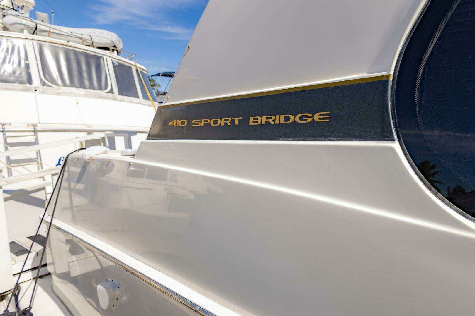 2001 Silverton Sport Bridge - Image 49