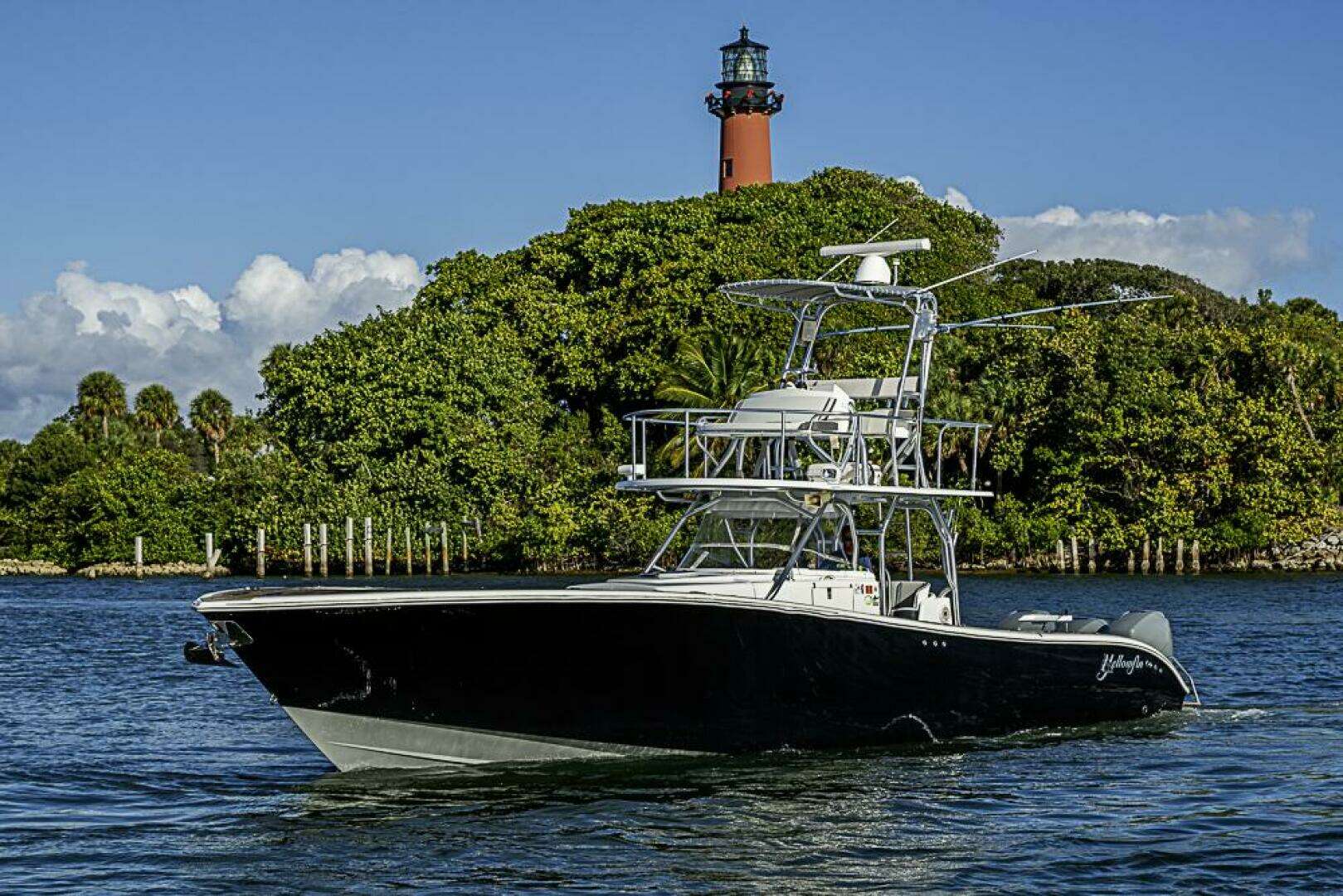 2010 Yellowfin 42 Offshore - Image 24