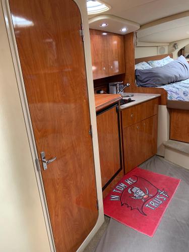 2006 Cruisers Yachts 320 Express - 44