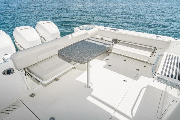 2020 Boston Whaler 345 Conquest - 28