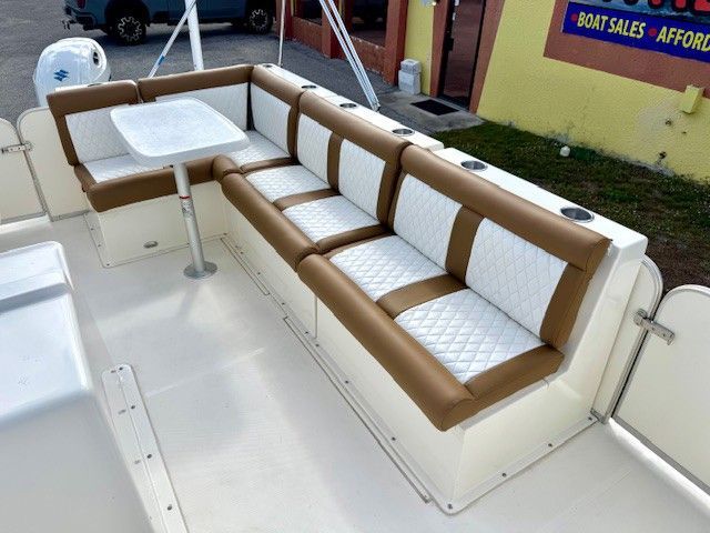 2026 Beachcat 23 Custom Pontoon Boat - 12