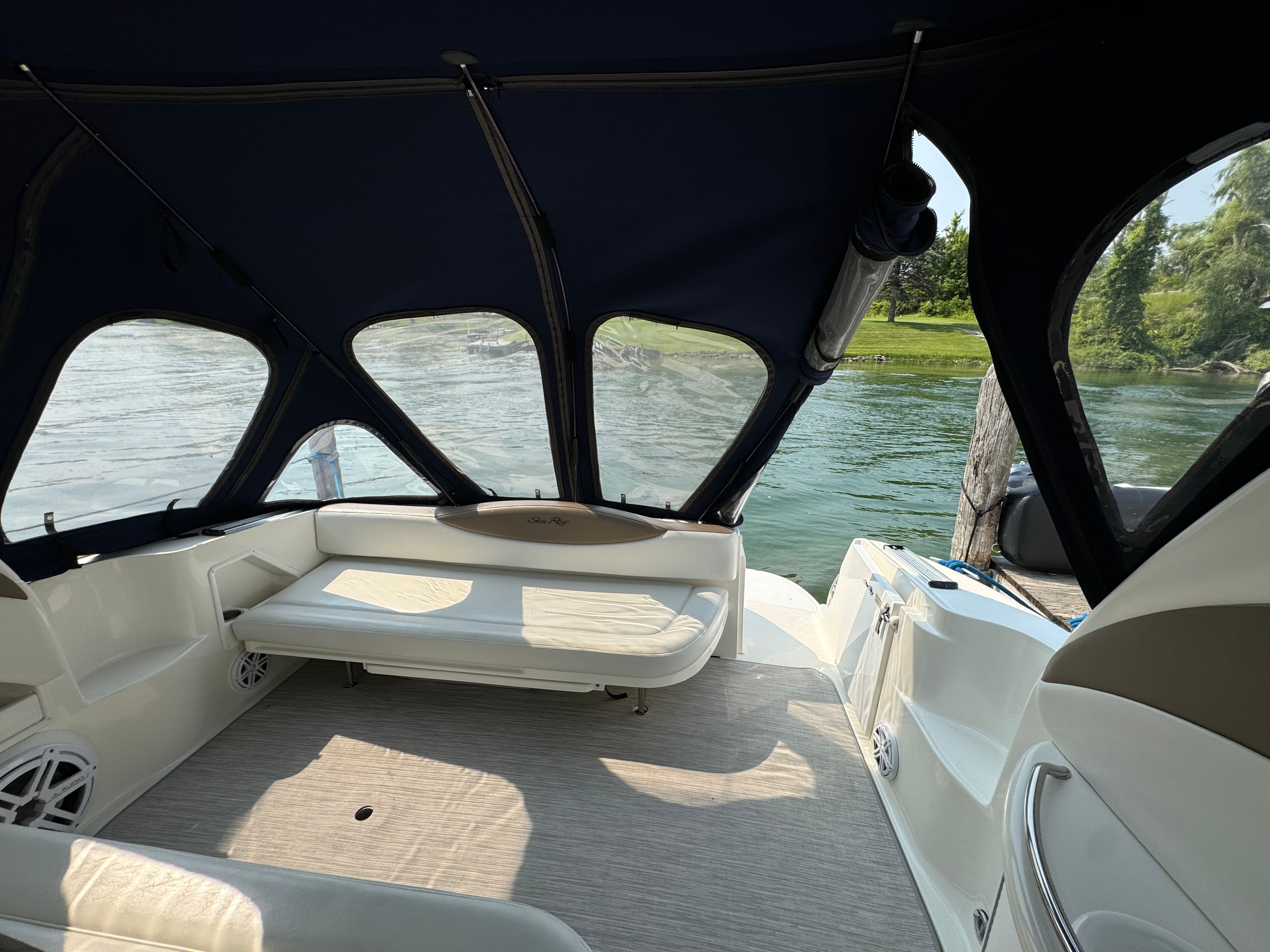 2002 Sea Ray 360 Sundancer - 6