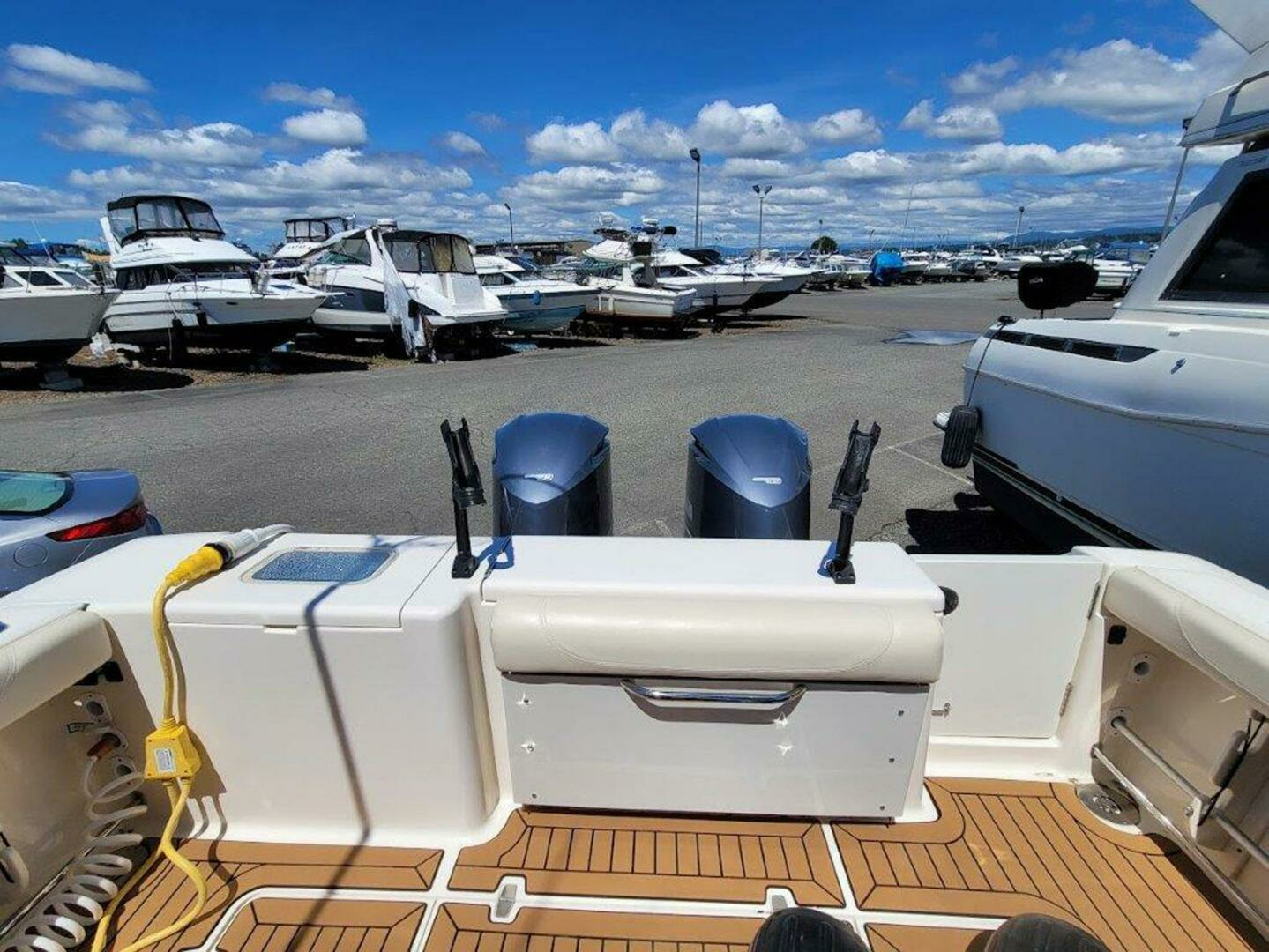2013 Pursuit 345 Offshore - Image 19