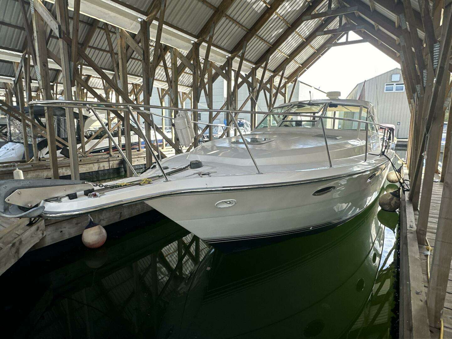 1988 Tiara Yachts 3300 Open - Image 3