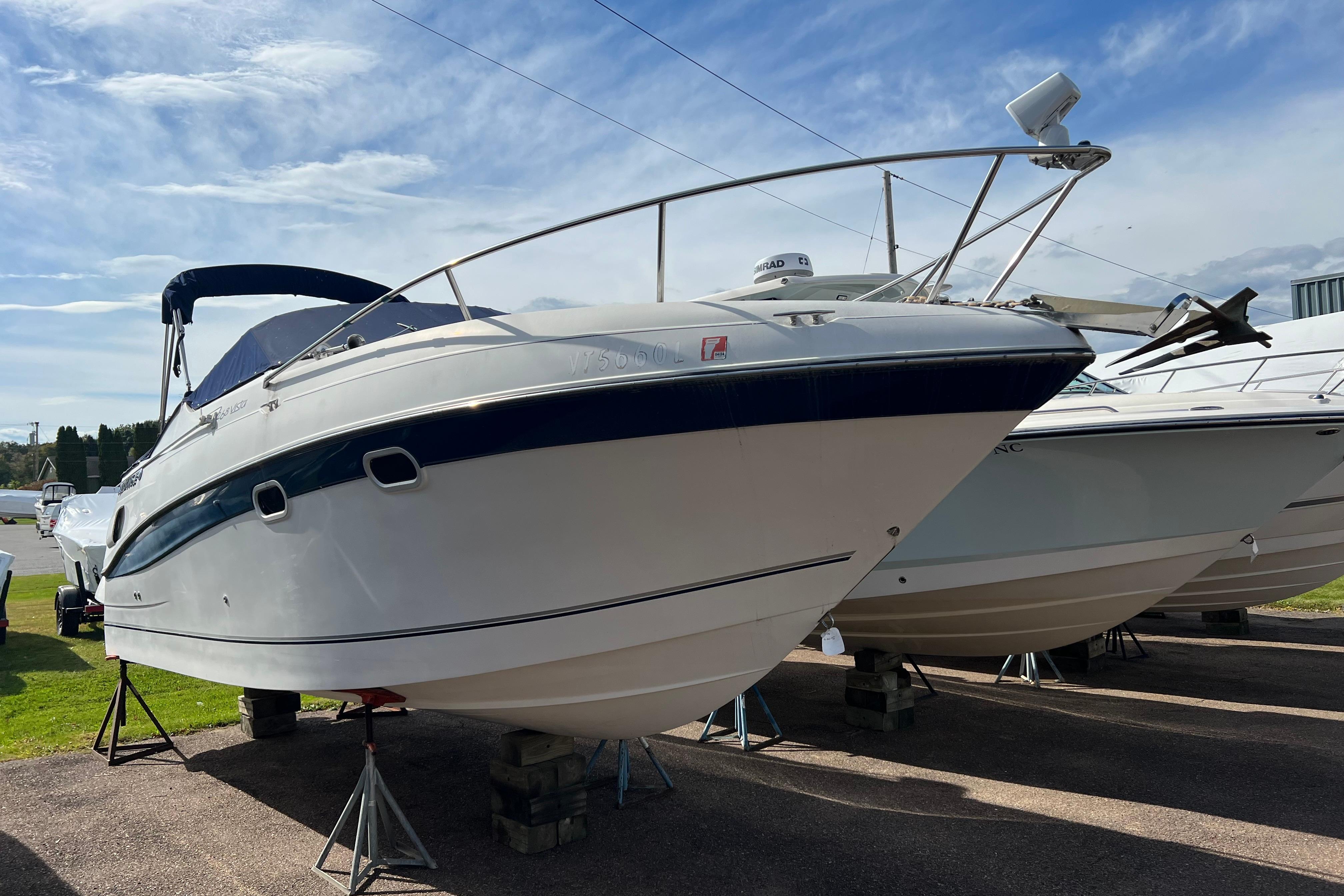 2001 Four Winns 268 Vista