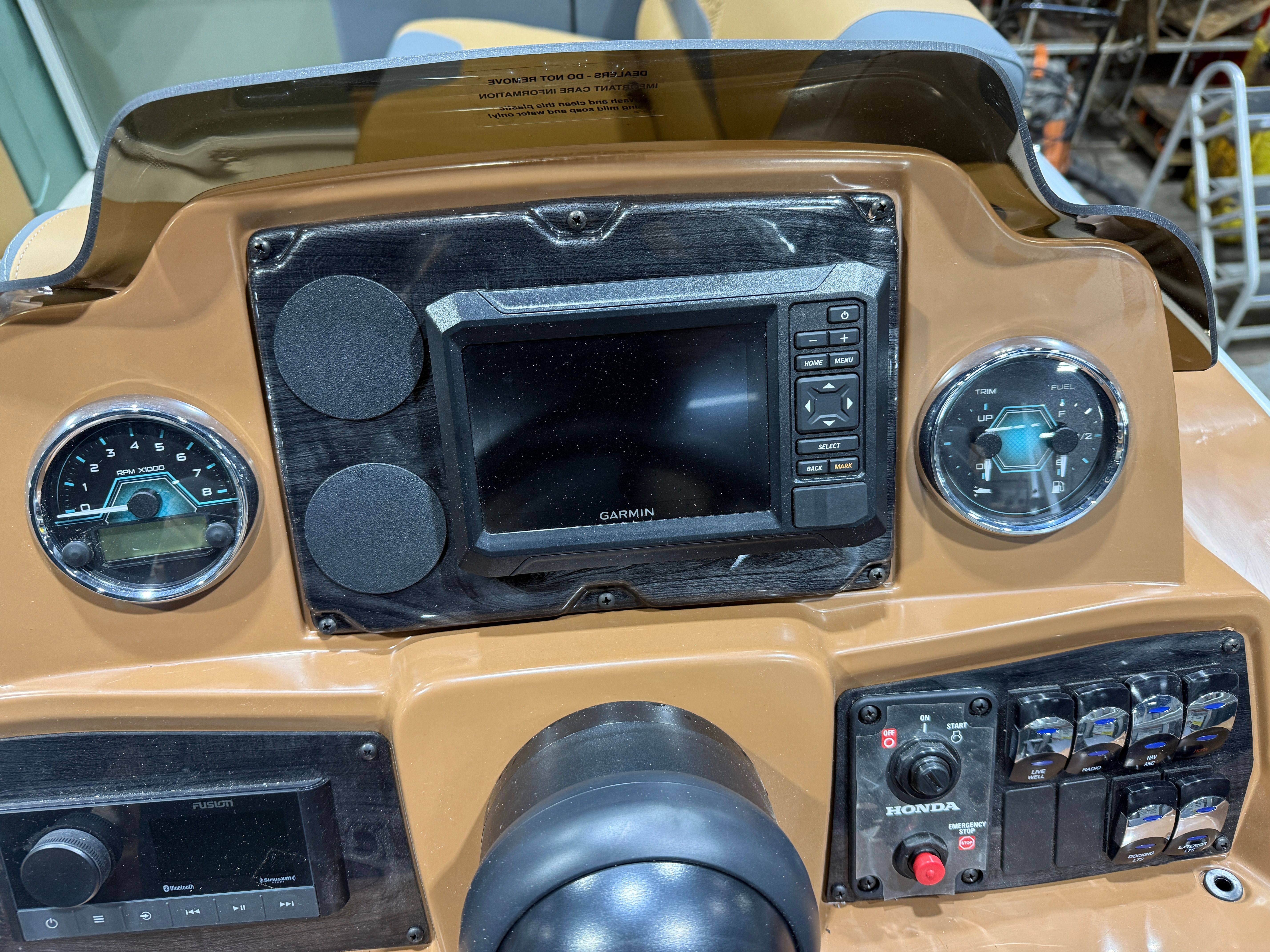 2026 Tahoe Geofish 2385 Rear Fish & Honda 4-Stroke EFI - 14