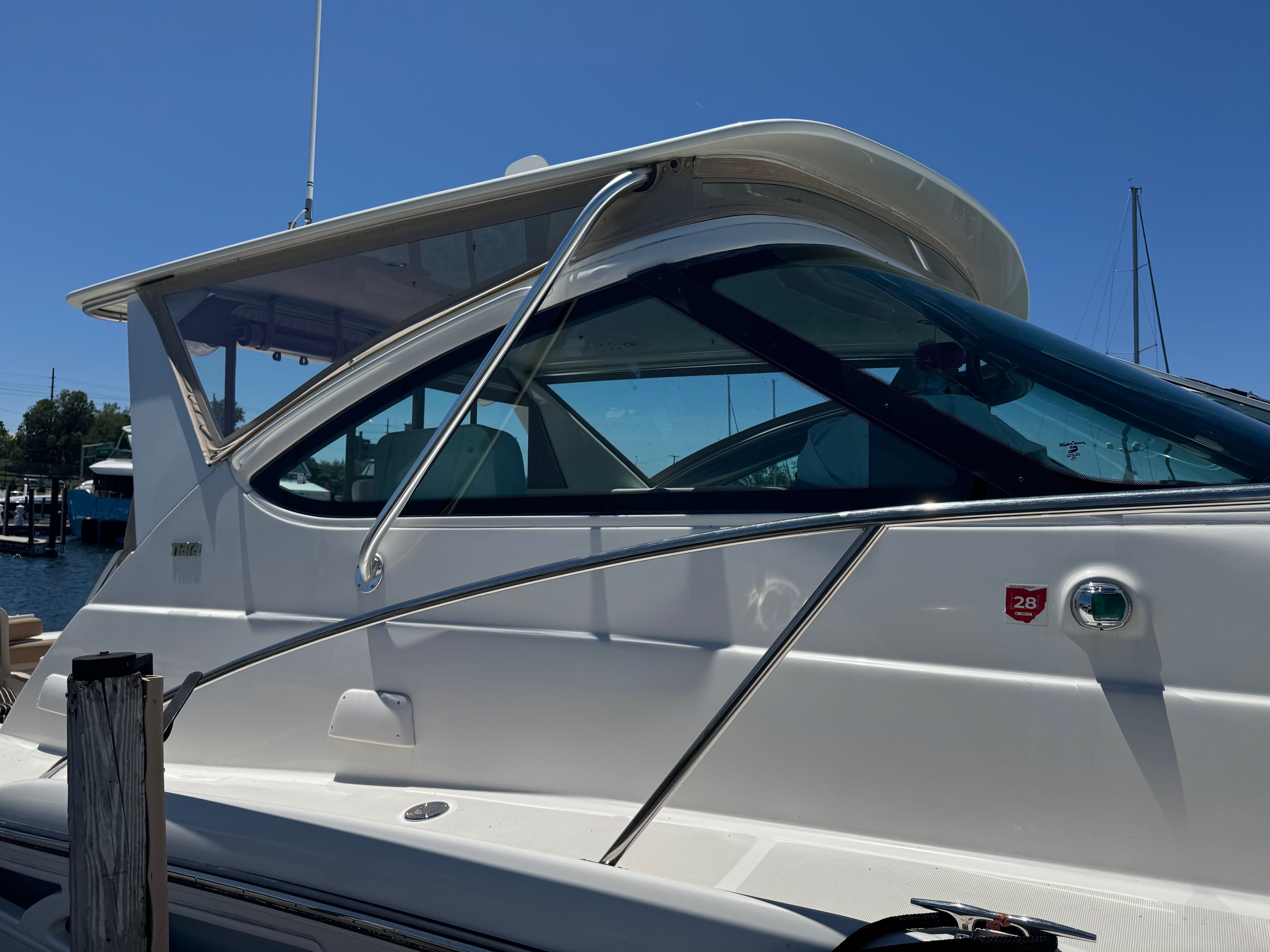 2003 Tiara Yachts 5000 Open - 7