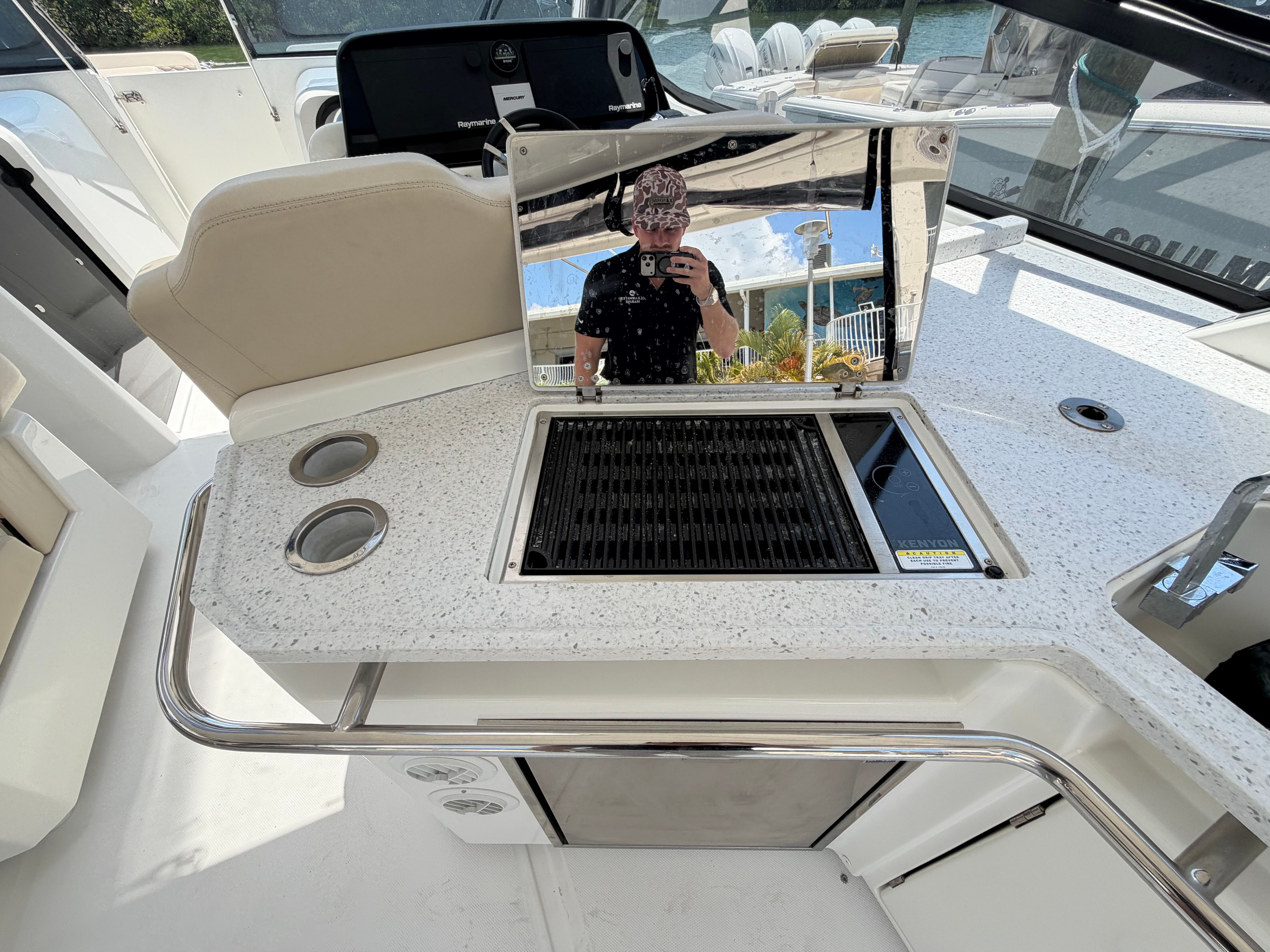2020 AQUILA 36 SP - Image 12