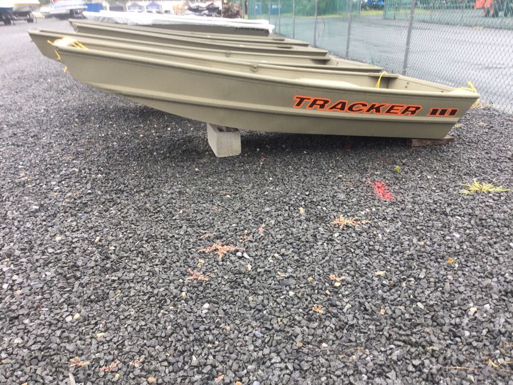 2026 Tracker Grizzly 1036