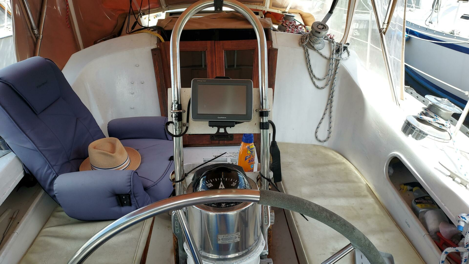 1977 Islander 36 - Image 20