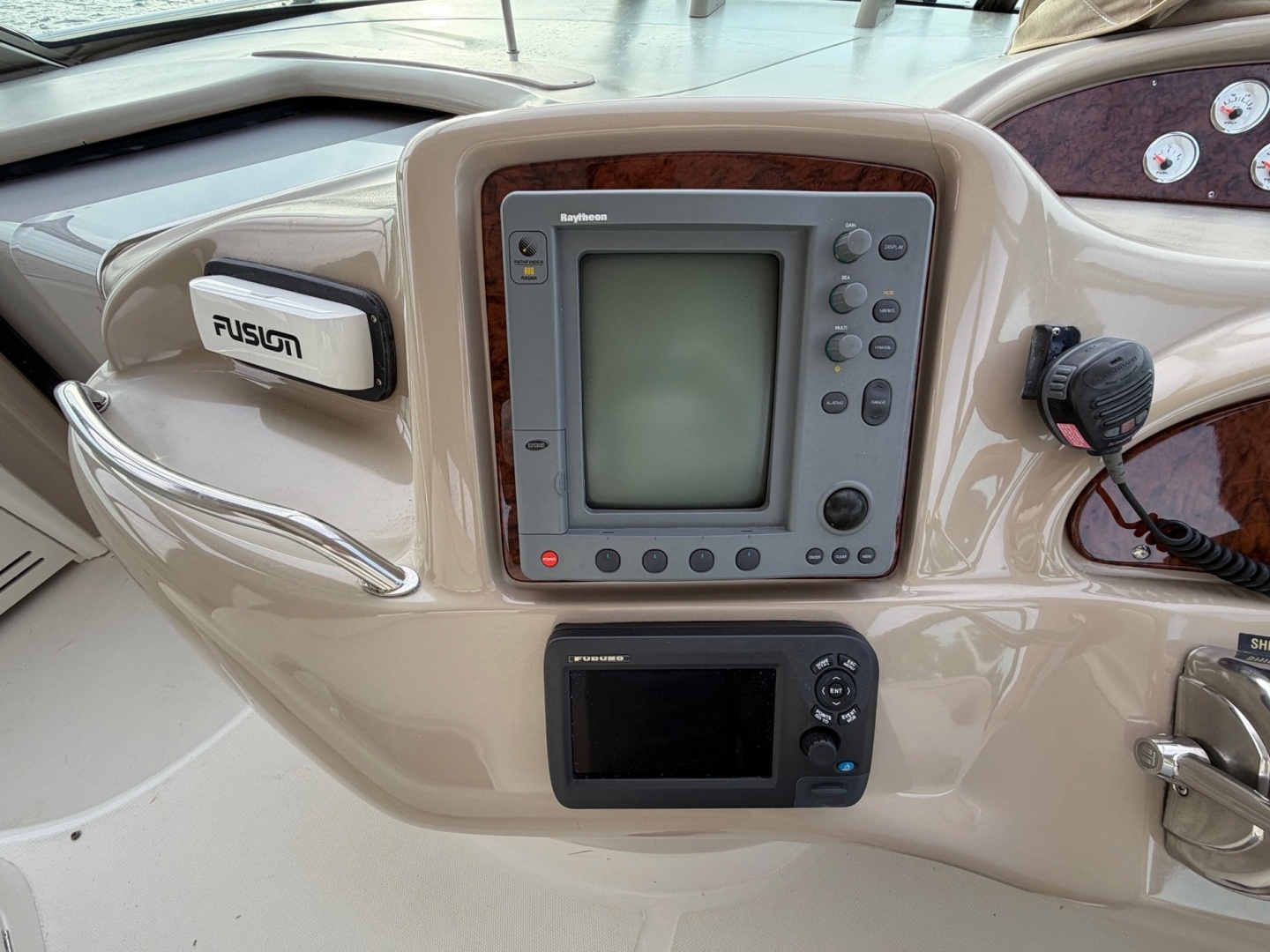 2000 Sea Ray Sundancer 460 - Image 14