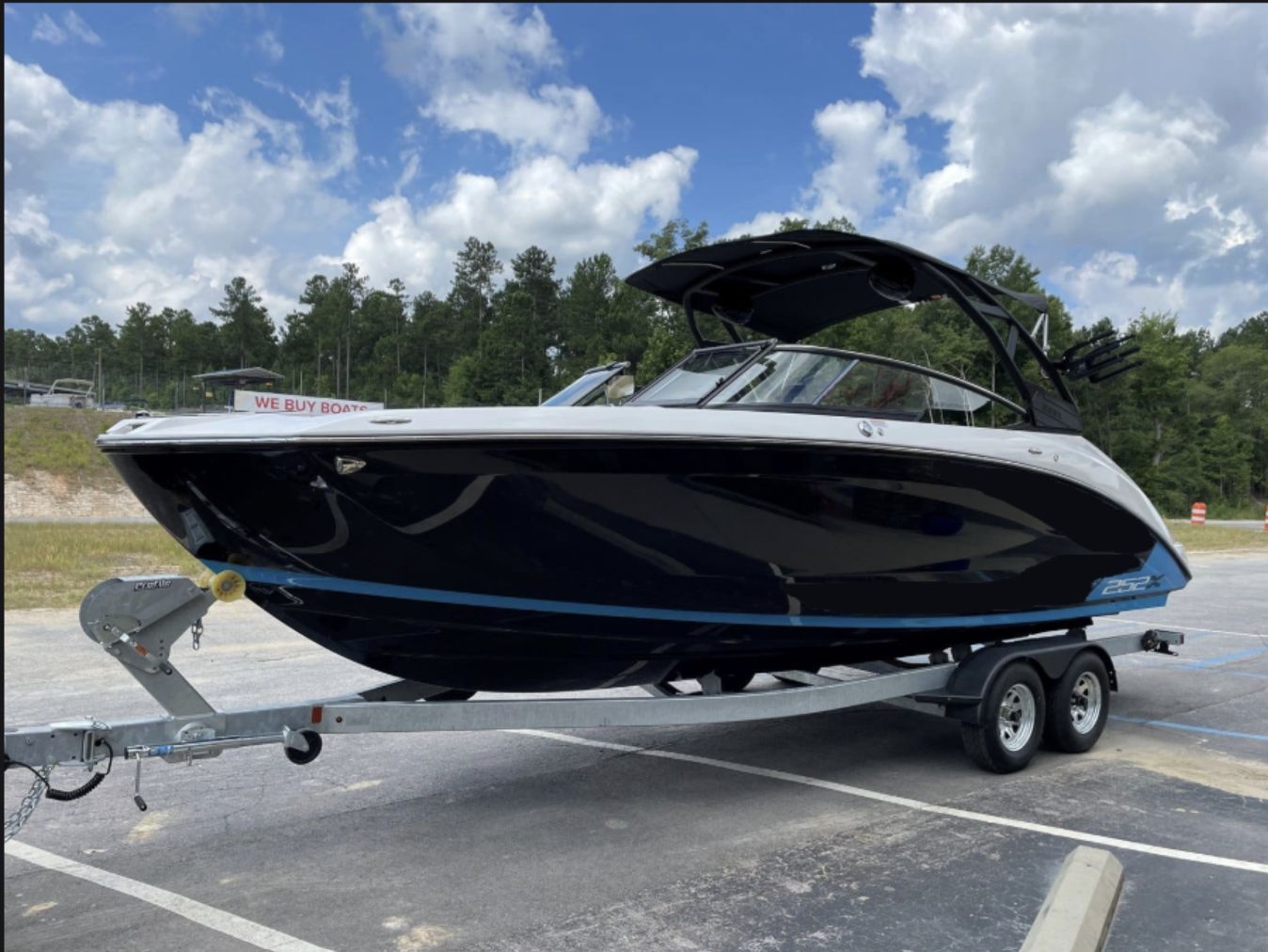 2021 Yamaha Boats 252XE - 3