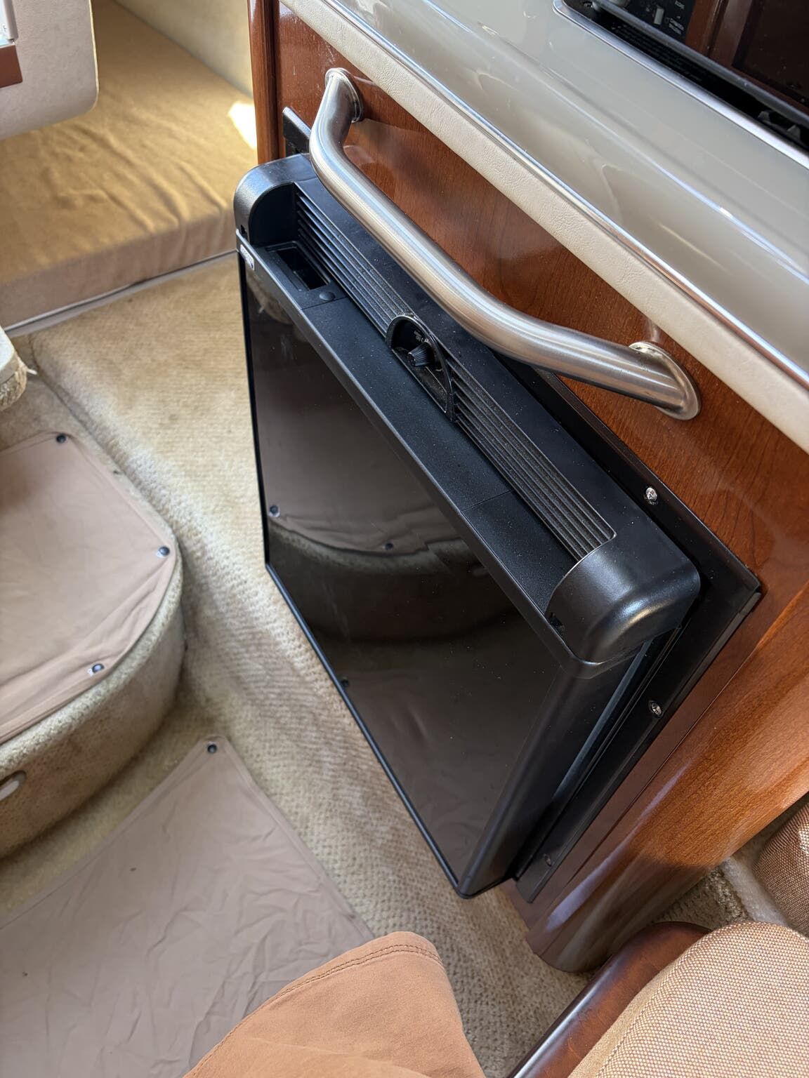2012 Sea Ray 240 Sundancer - 10