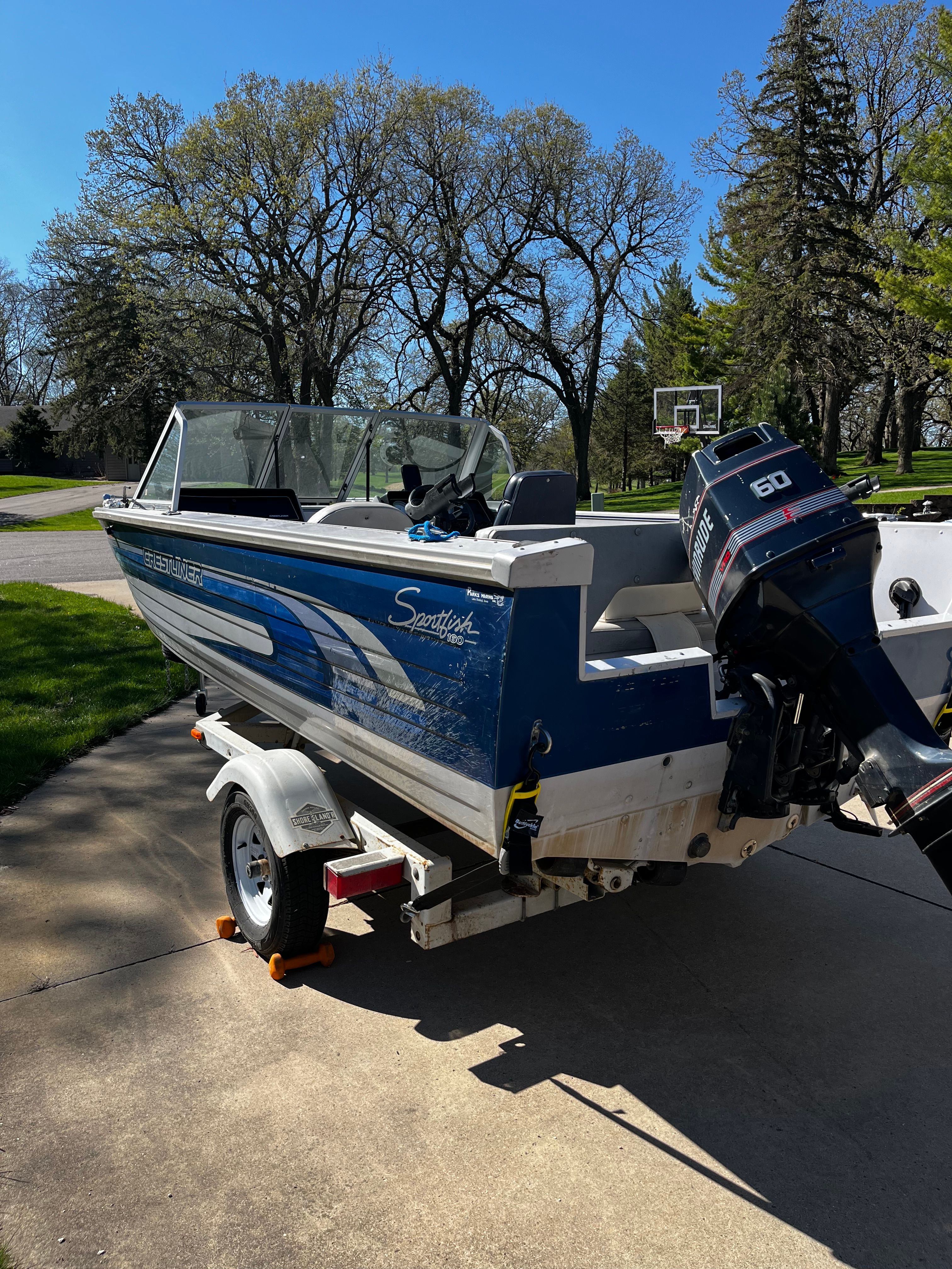 1994 Crestliner 16' Sport & Fish - 2