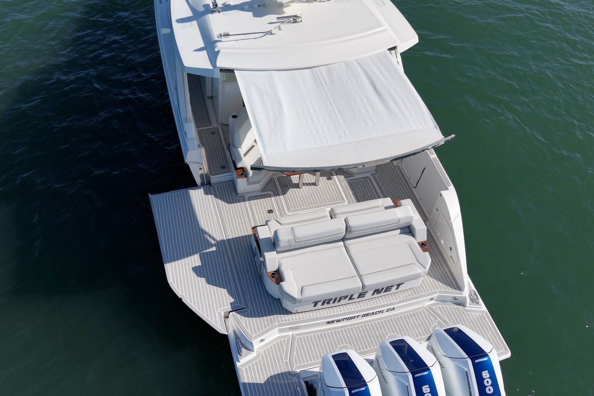2023 Tiara Yachts 48 LS - 11