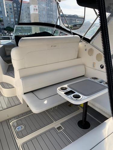 2006 Cruisers Yachts 320 Express - 24