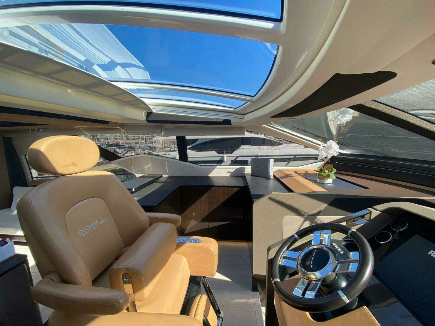 2016 Azimut 77S - Image 39