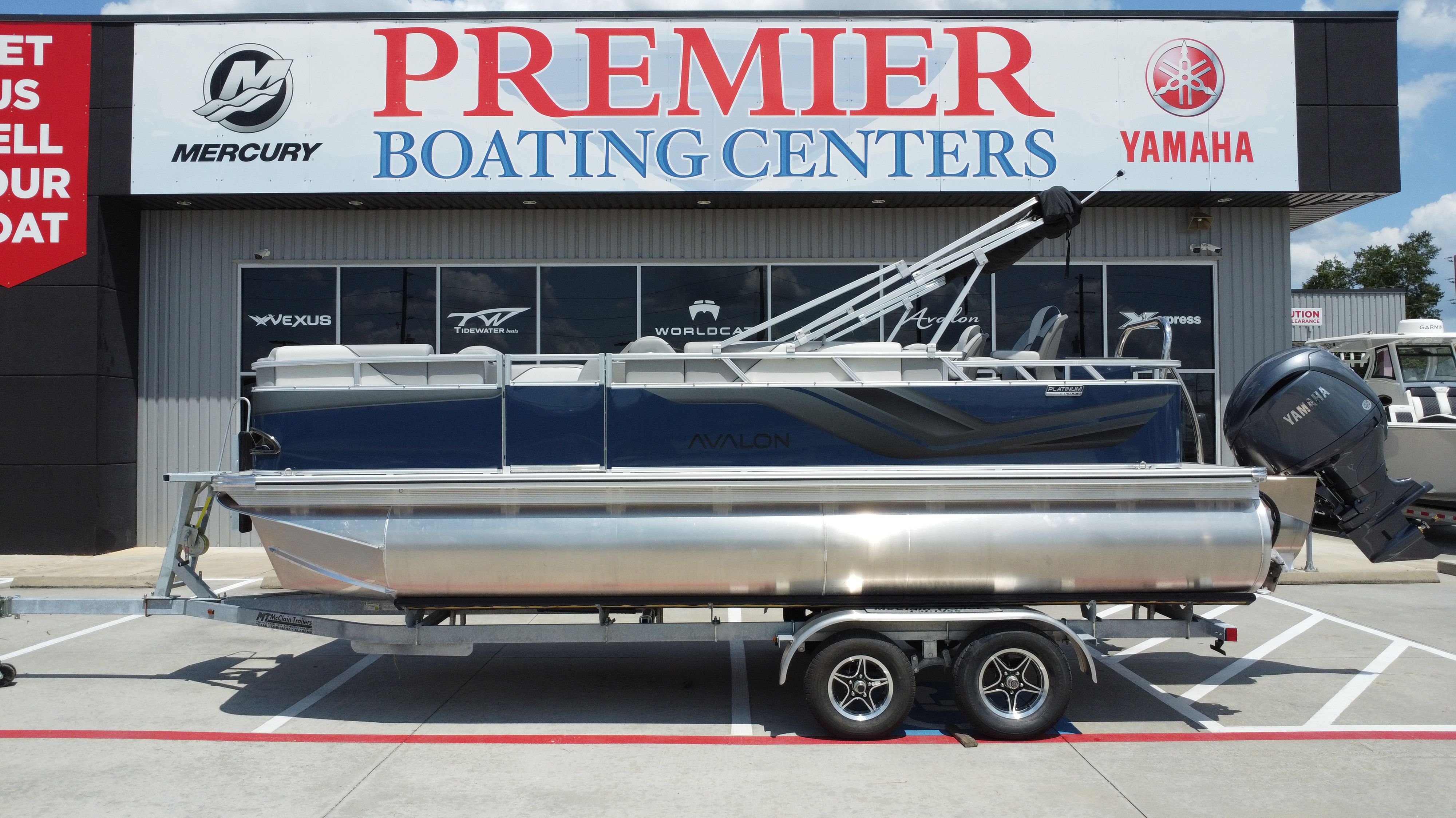 2026 Avalon Venture Rear Fish - 21'