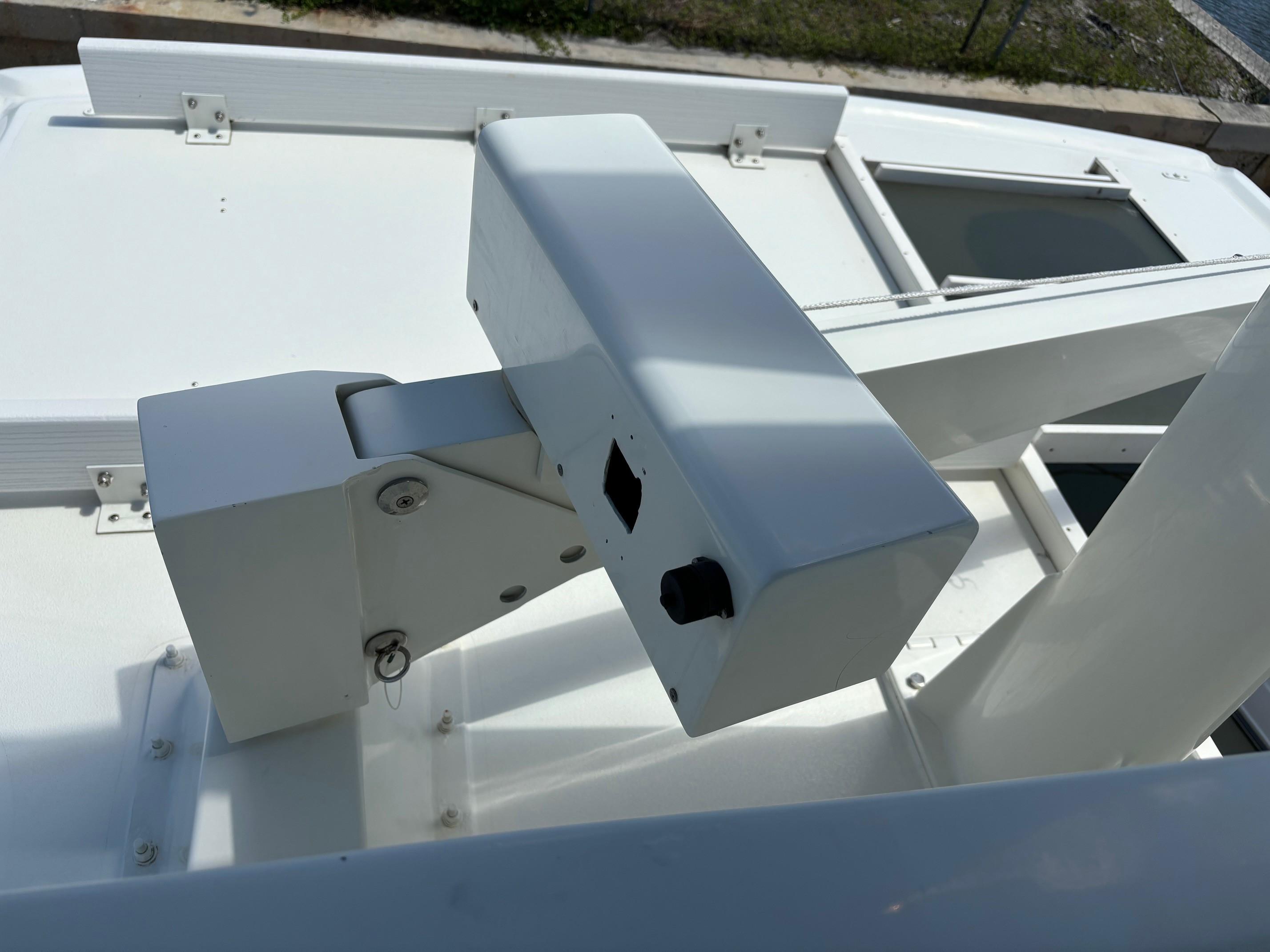 Close-up of a 2004 Sabreline 36 Sedan boat component.