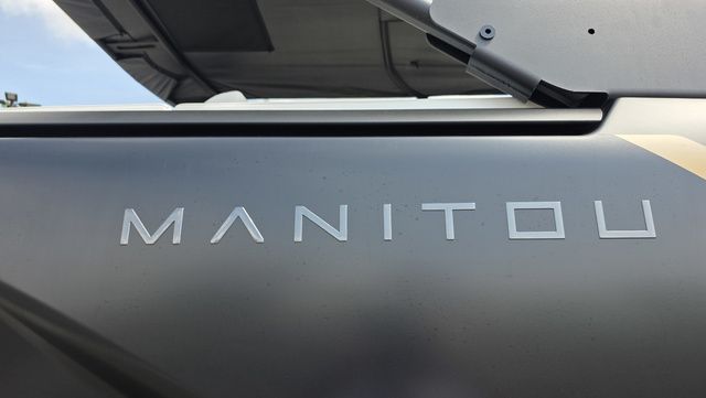 2025 Manitou 26' Explore 6' Max Deck With Dual 150hp Motors - 67