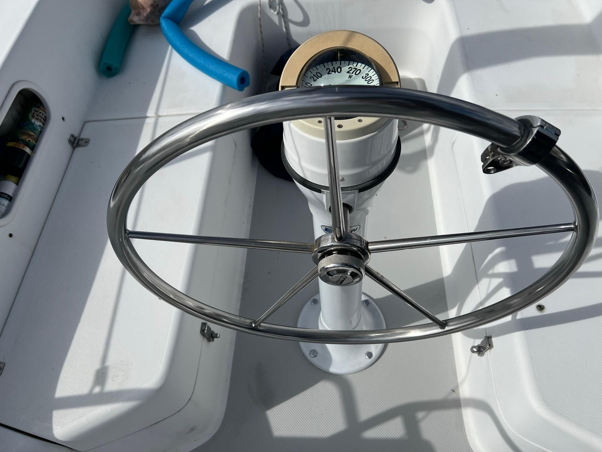 2005 Catalina C250 - 25