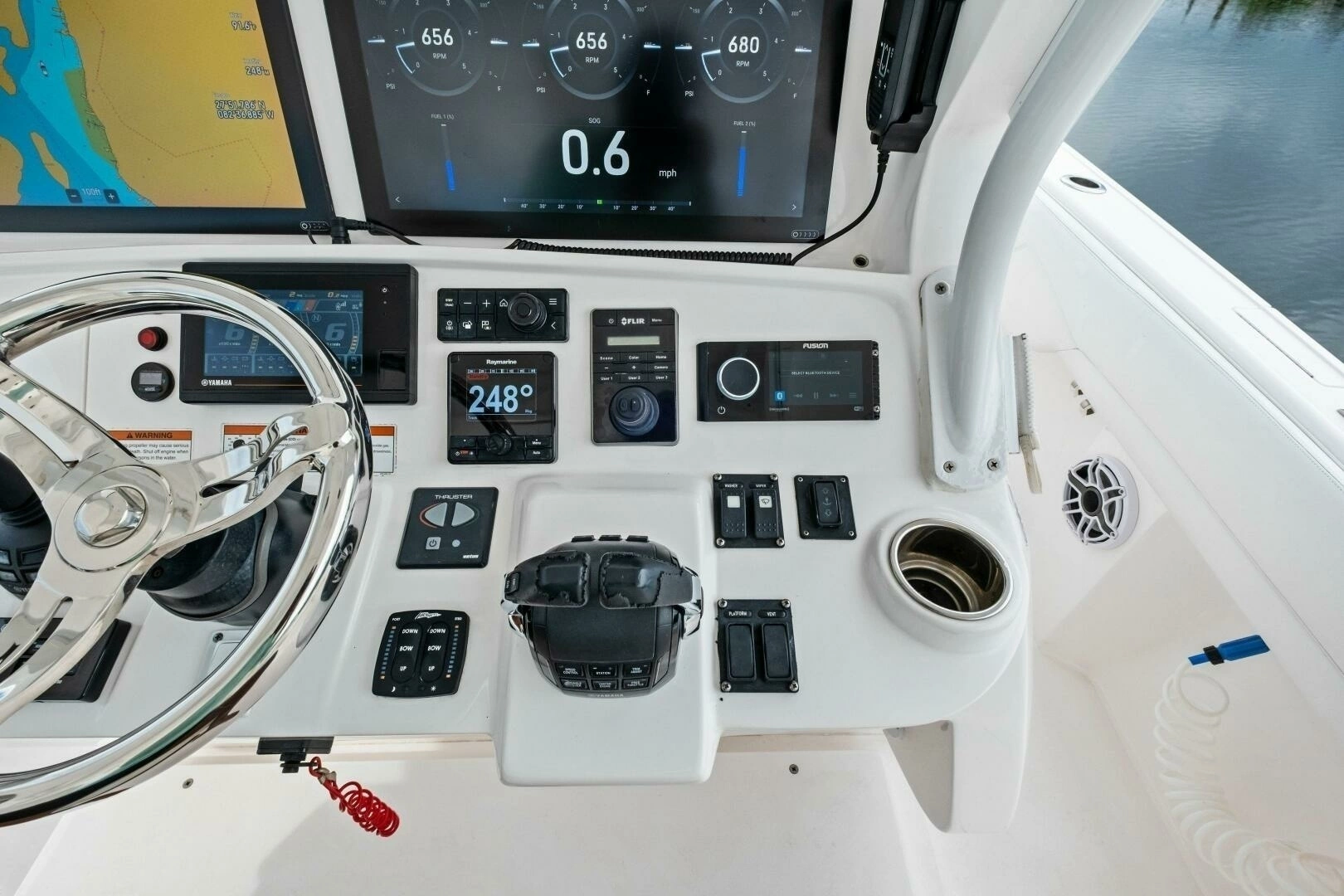2020 Intrepid 407 Nomad SE - Image 10