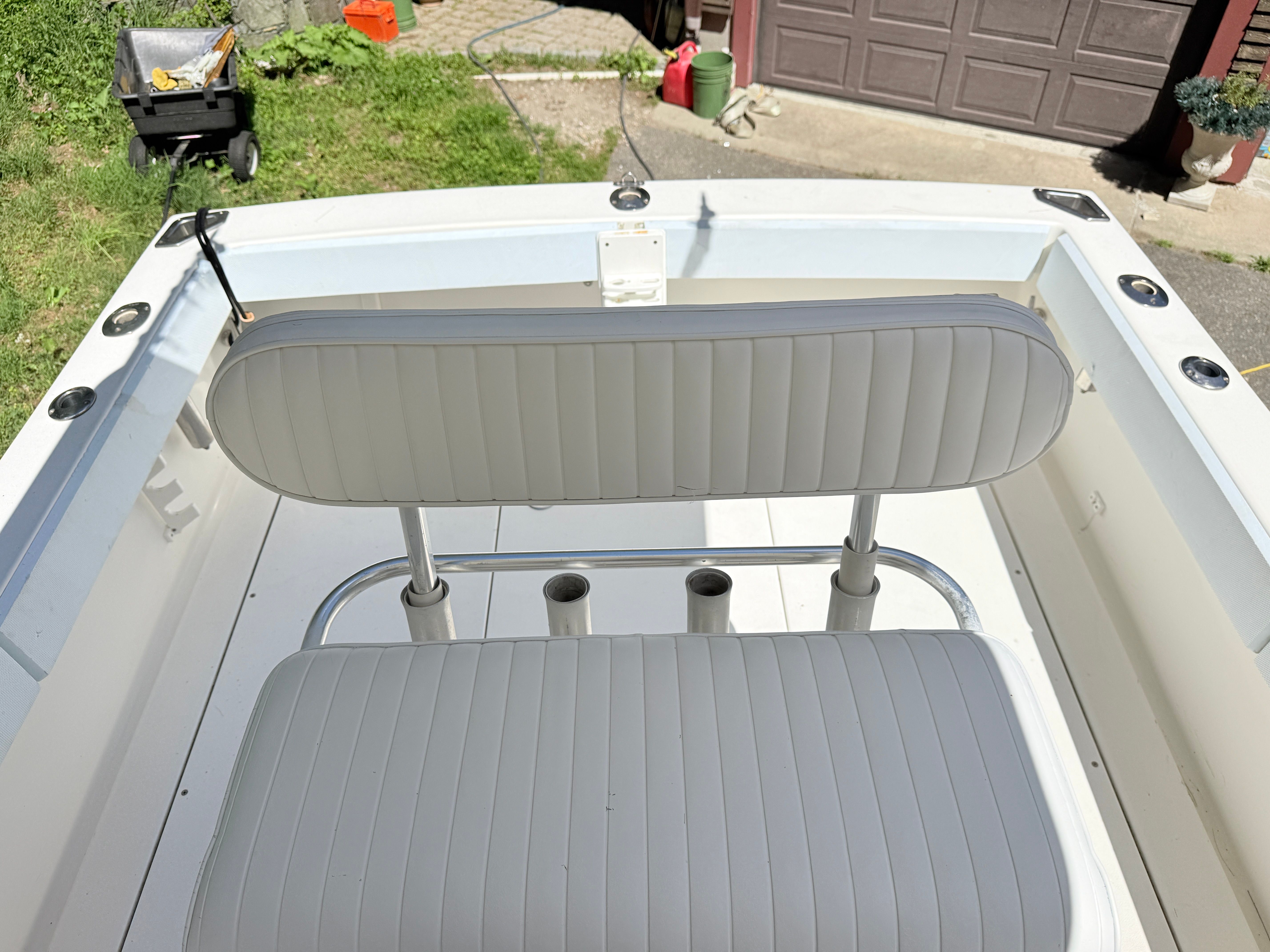 2006 Albin Cape Cod 26 - 15